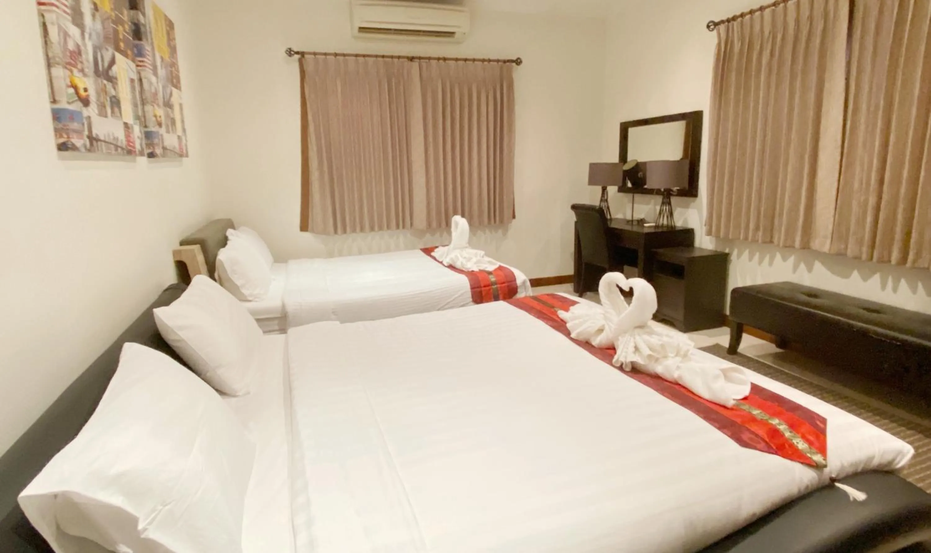 Bed in Sunny1 villa Pattaya