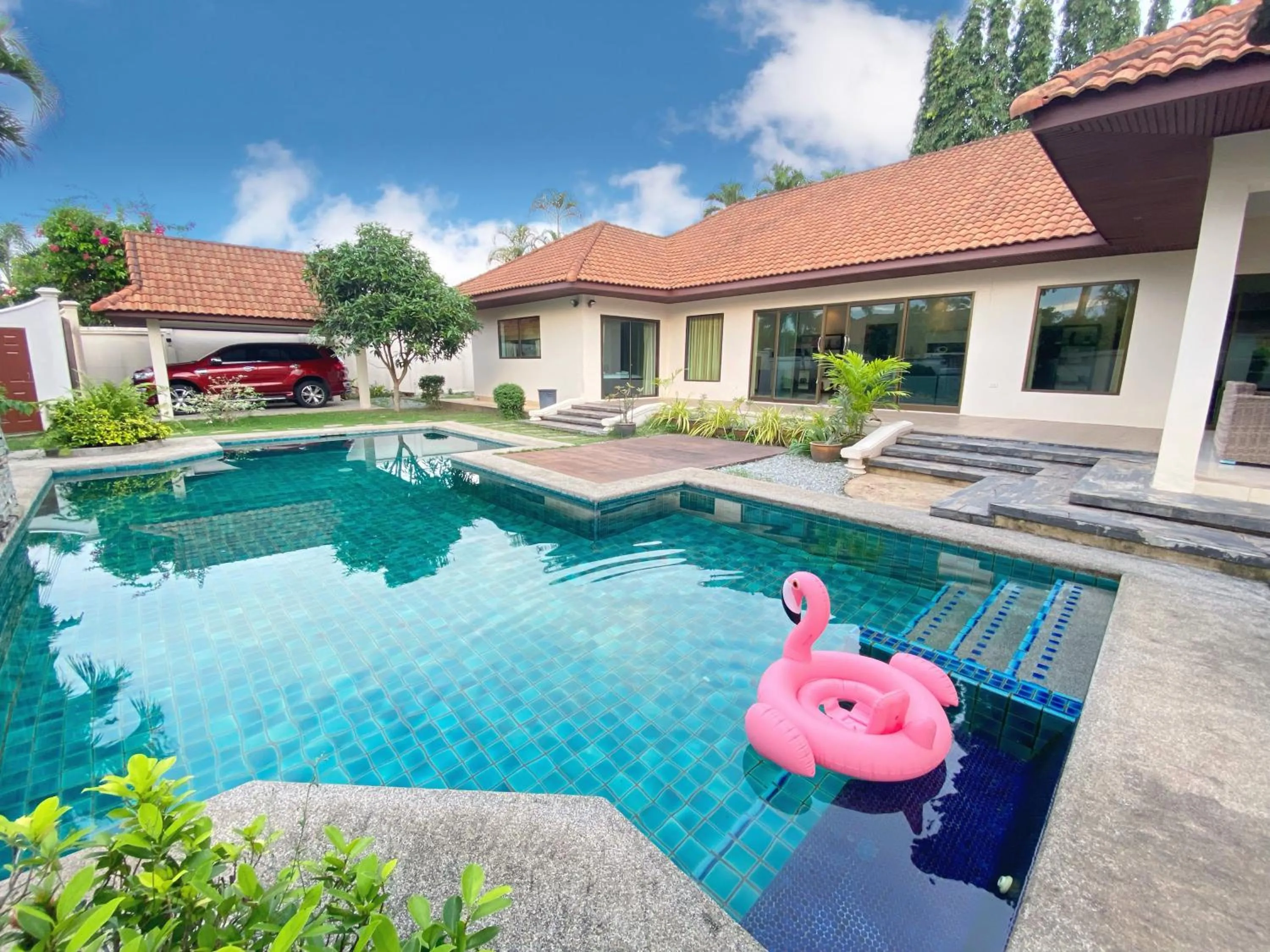 Day in Sunny1 villa Pattaya