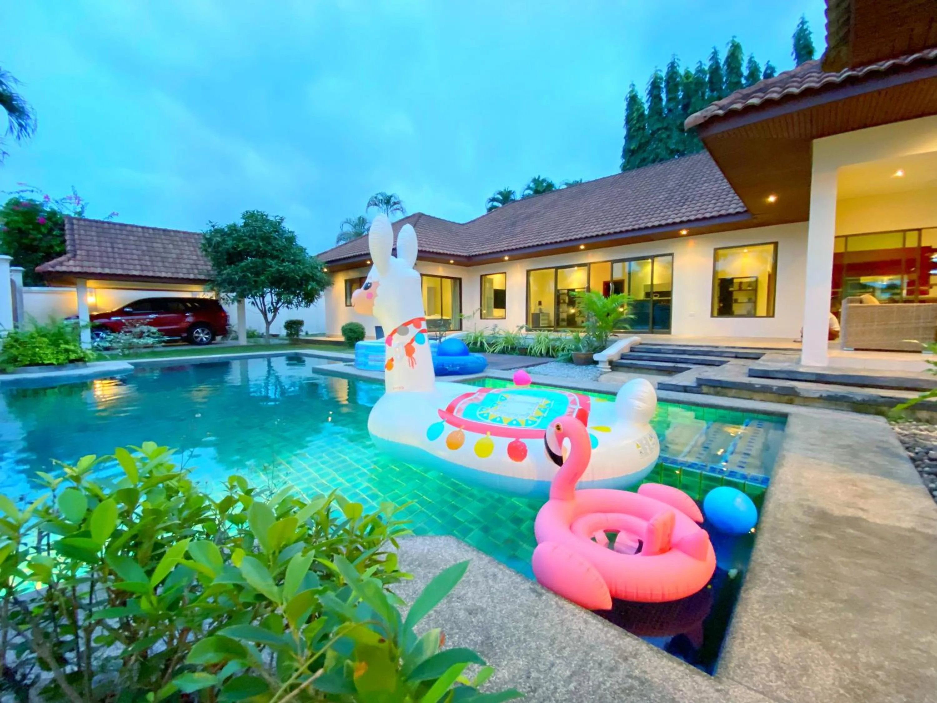 Property building in Sunny1 villa Pattaya