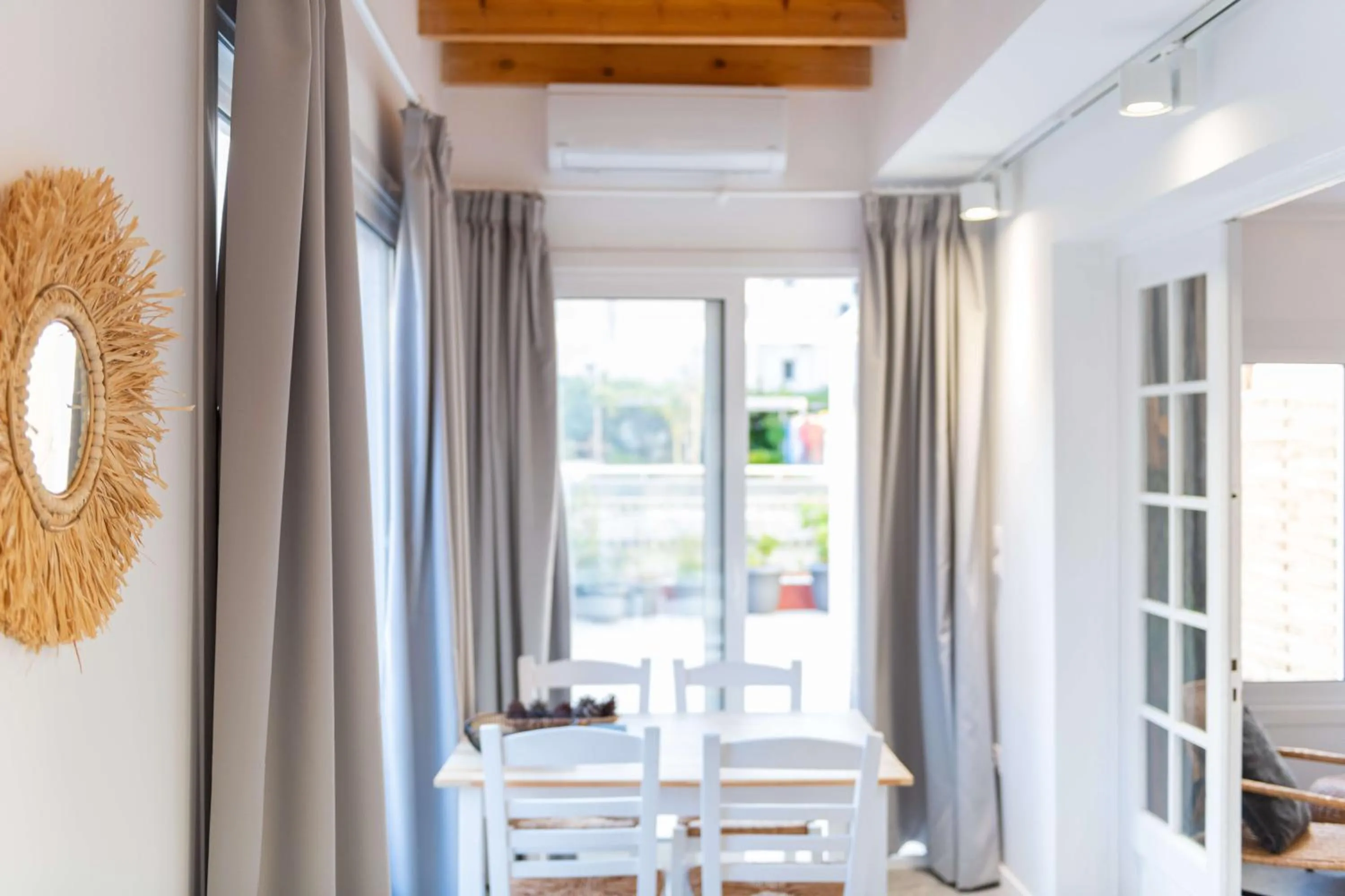 Dining area in Modita Boutique Apartments