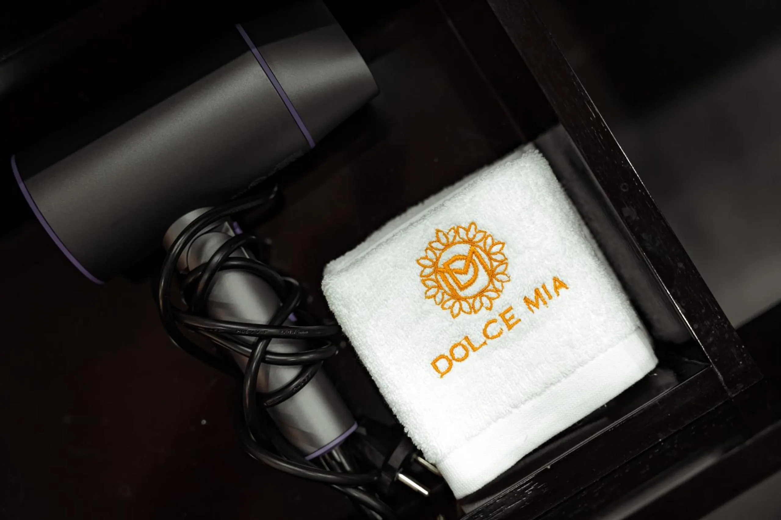 Decorative detail in Dolce Mia Home Ninh Bình