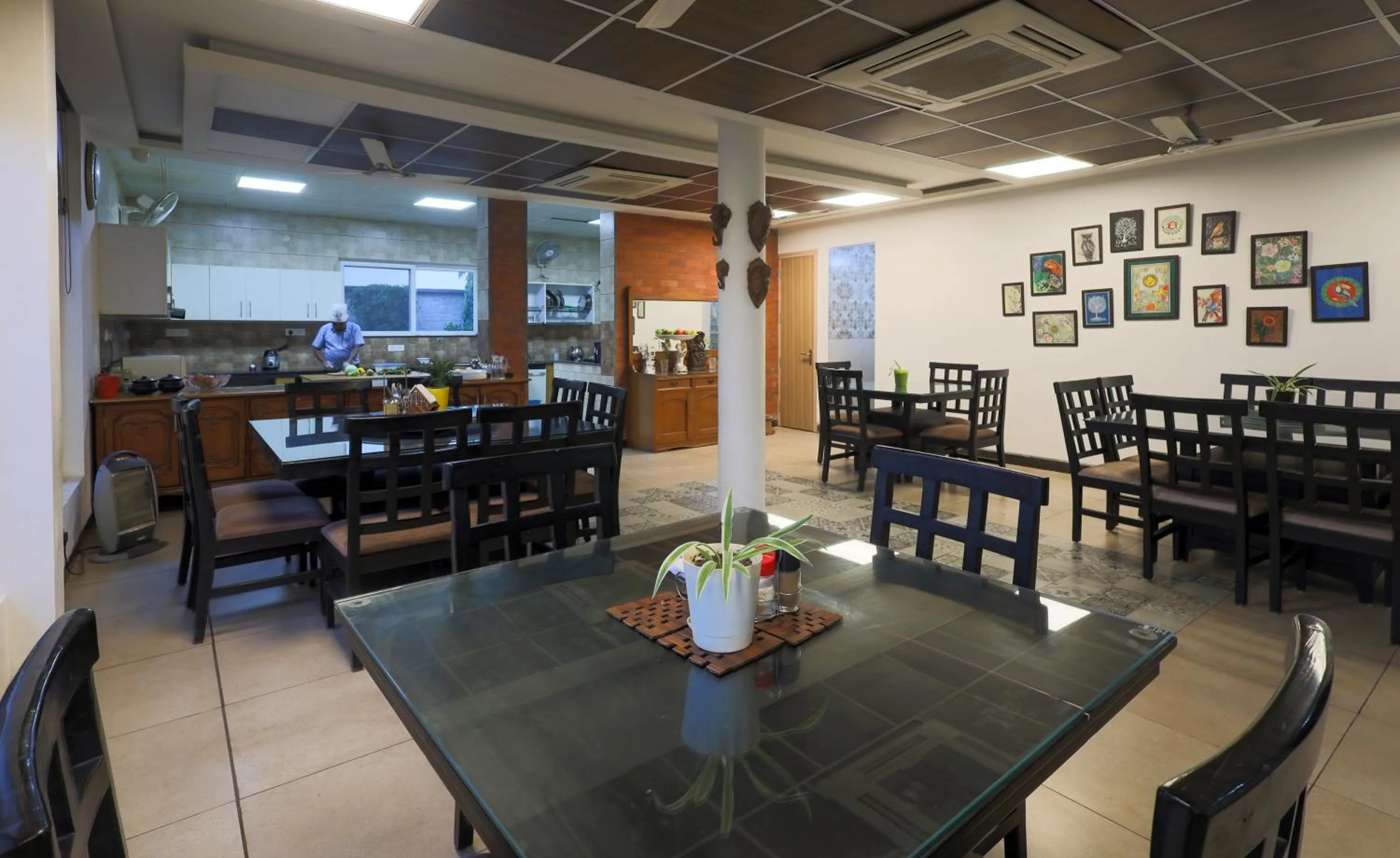 Restaurant/places to eat in InnBox Farmstay - Rajpura Punjab