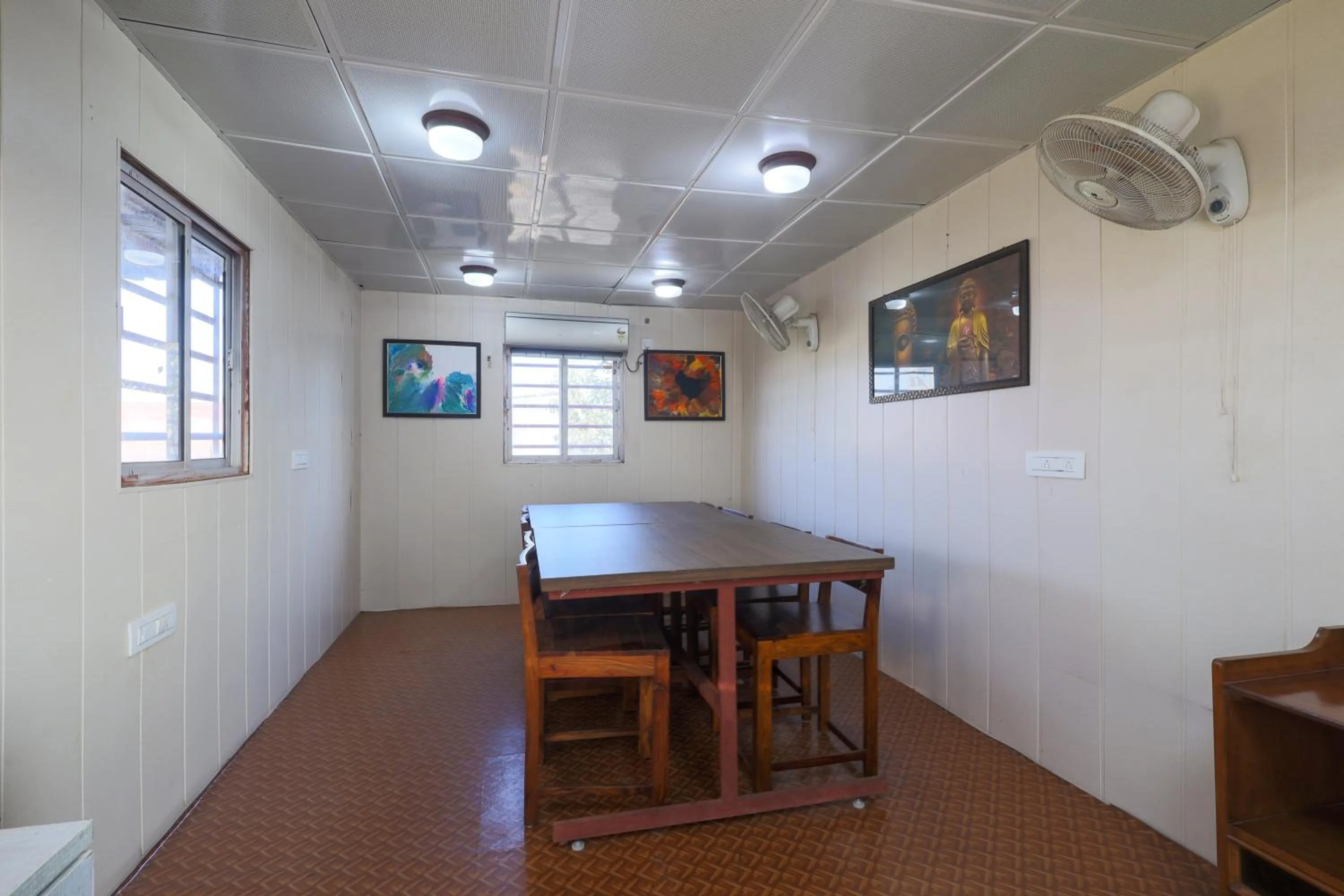 fireplace in InnBox Farmstay - Rajpura Punjab