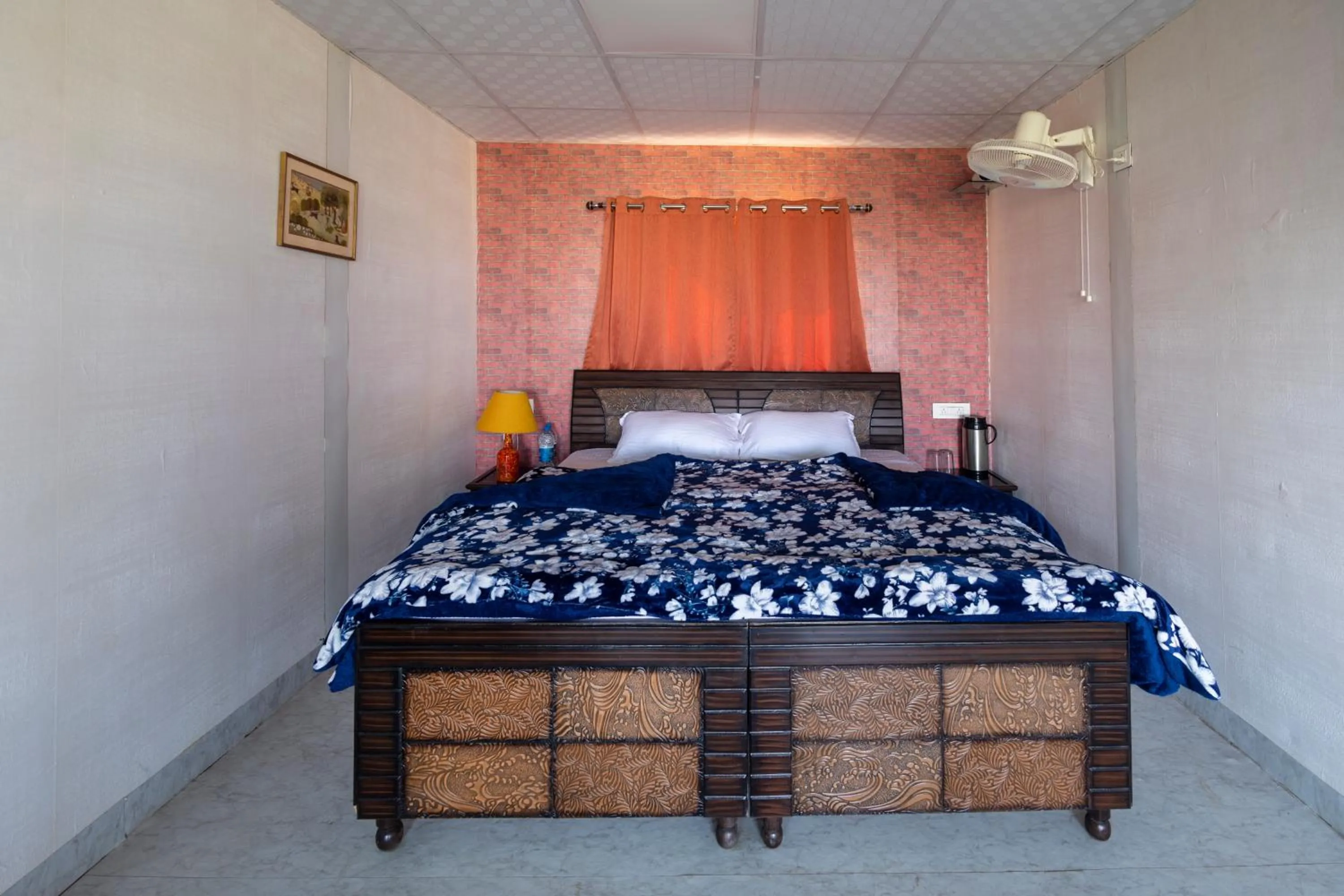 Bed in InnBox Farmstay - Rajpura Punjab