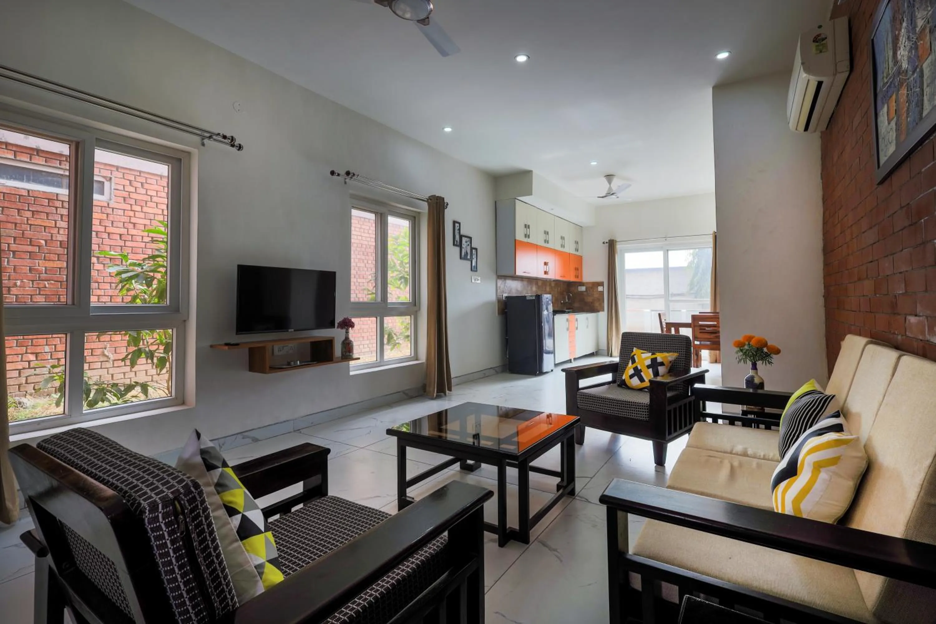 TV and multimedia in InnBox Farmstay - Rajpura Punjab