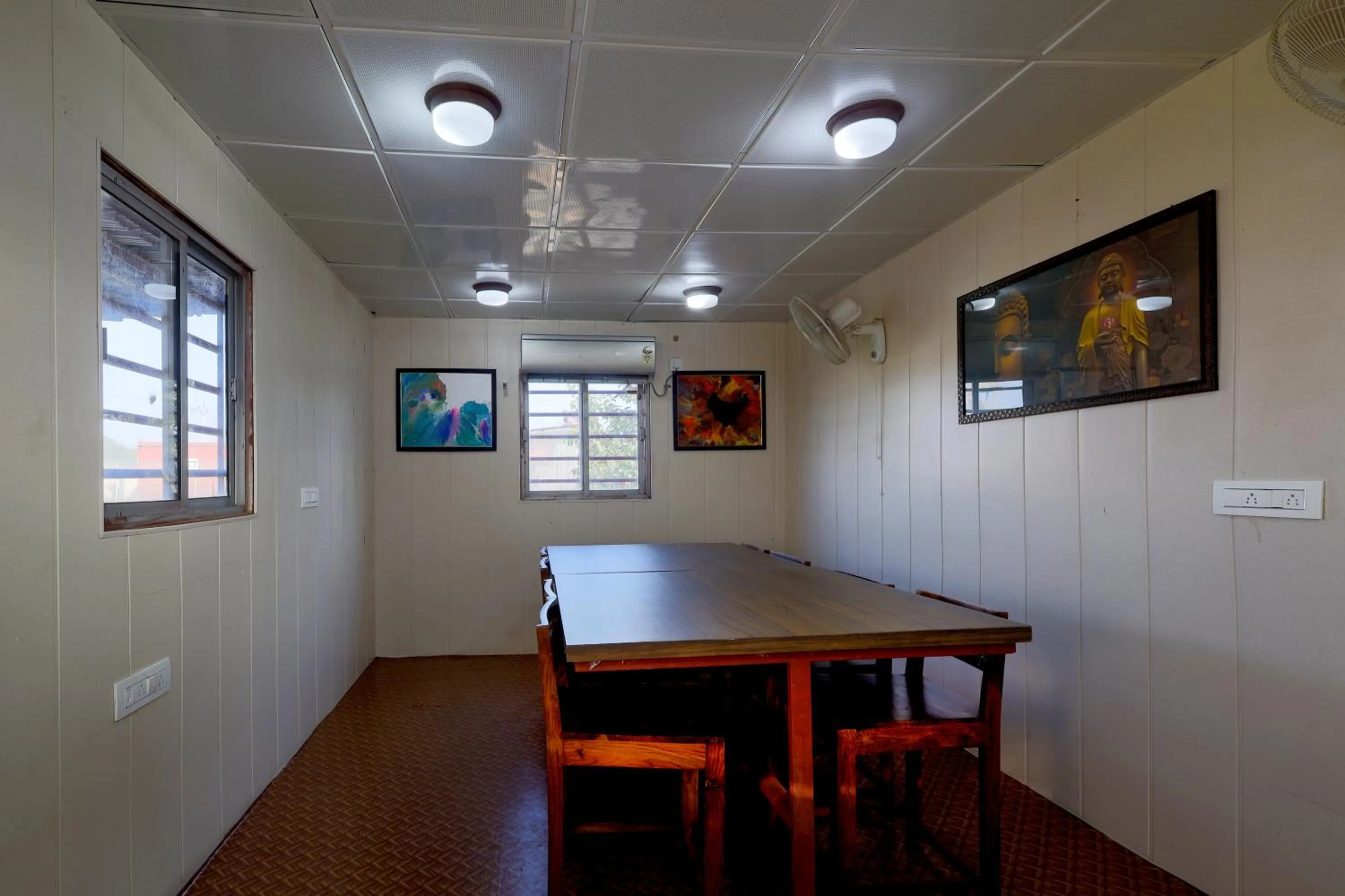 Dining area in InnBox Farmstay - Rajpura Punjab