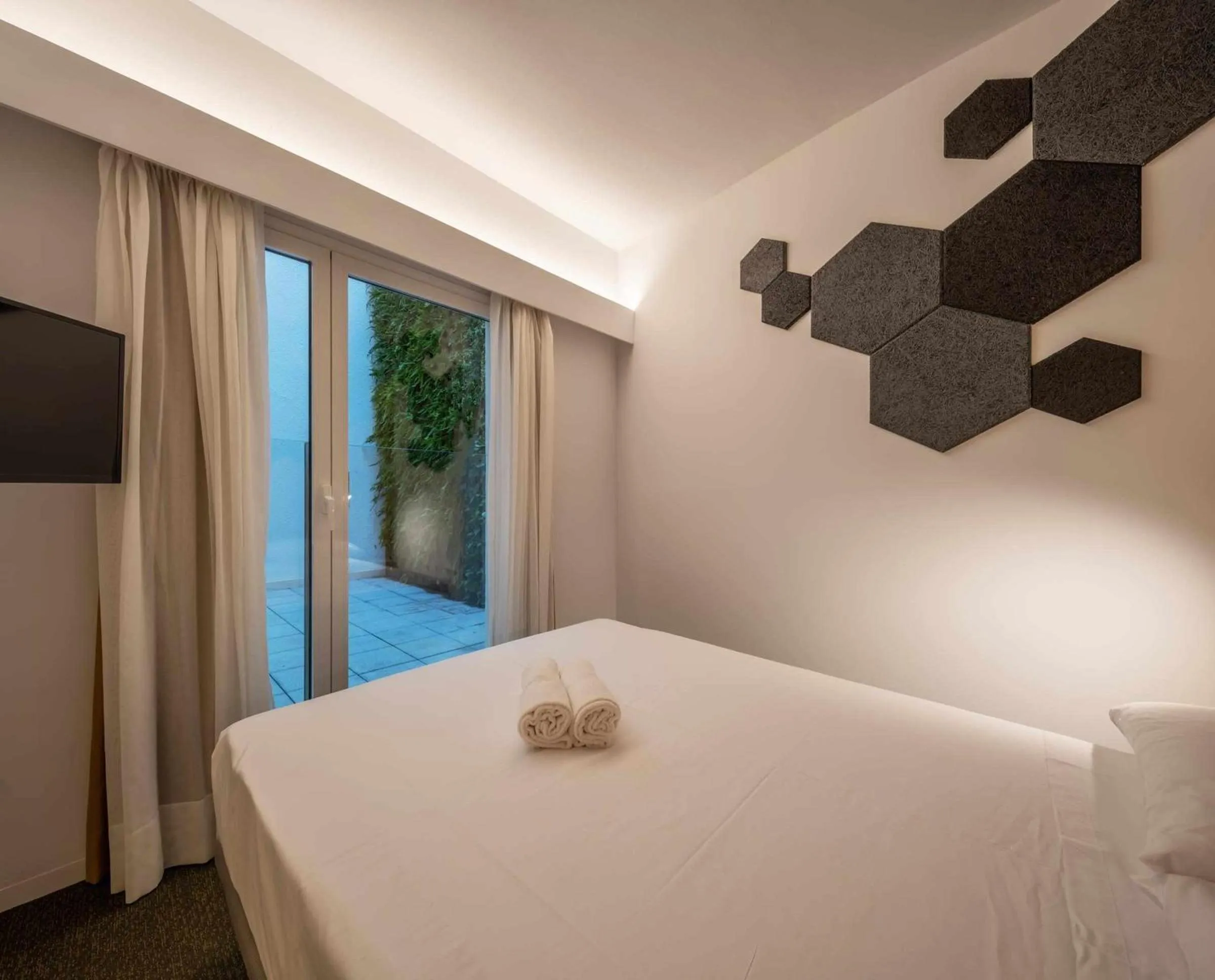 Bed in Nature by Raidom