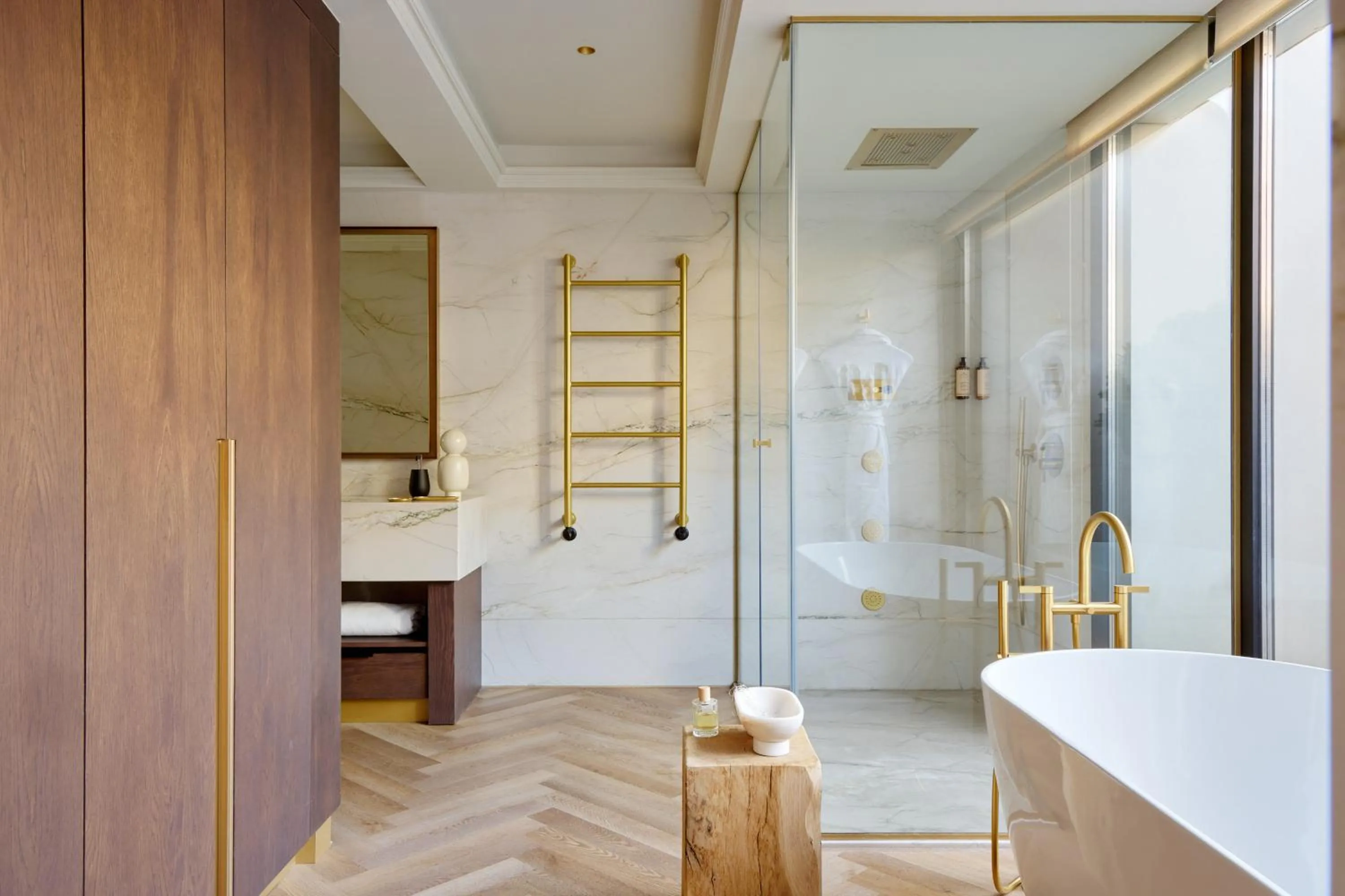 Shower in MIM Andorra Member of Melia Collection