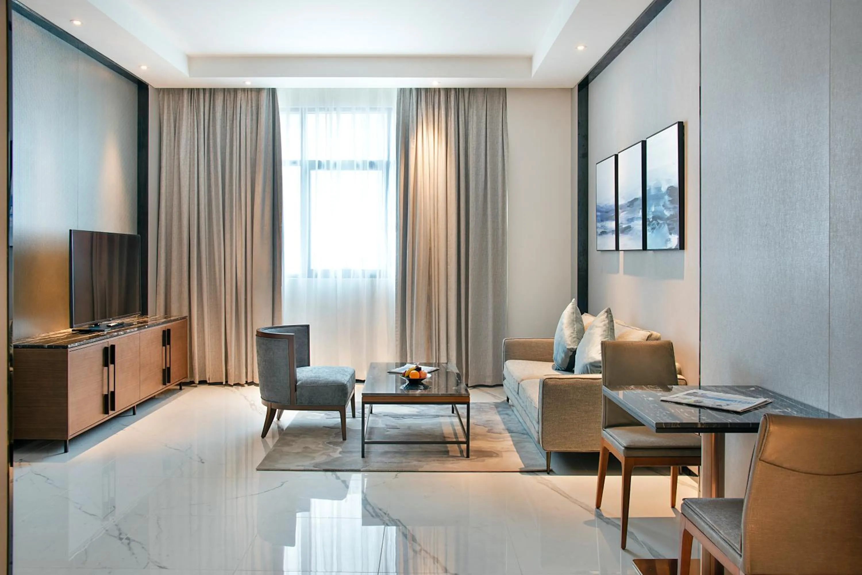 Living room in Asiana Grand Hotel