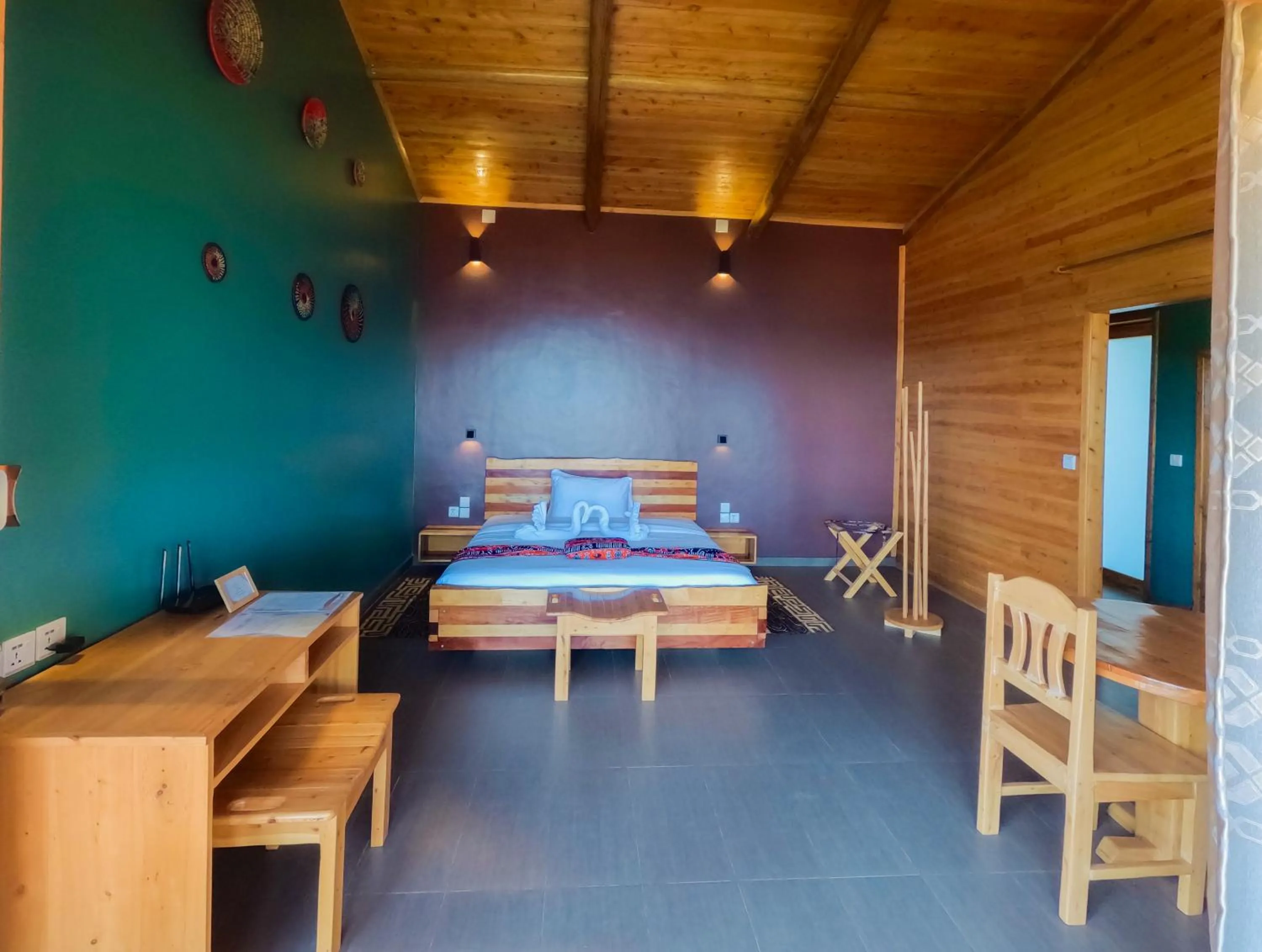 Bedroom, Bed in Umutuzo Lodge Kivu Lake