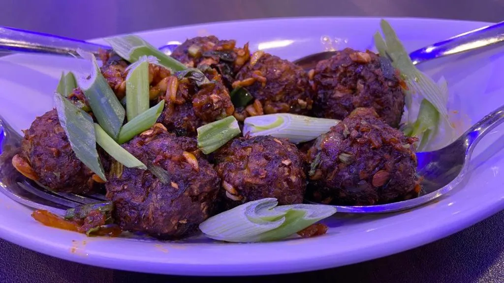 Food in Ashoka Lawns and Resort