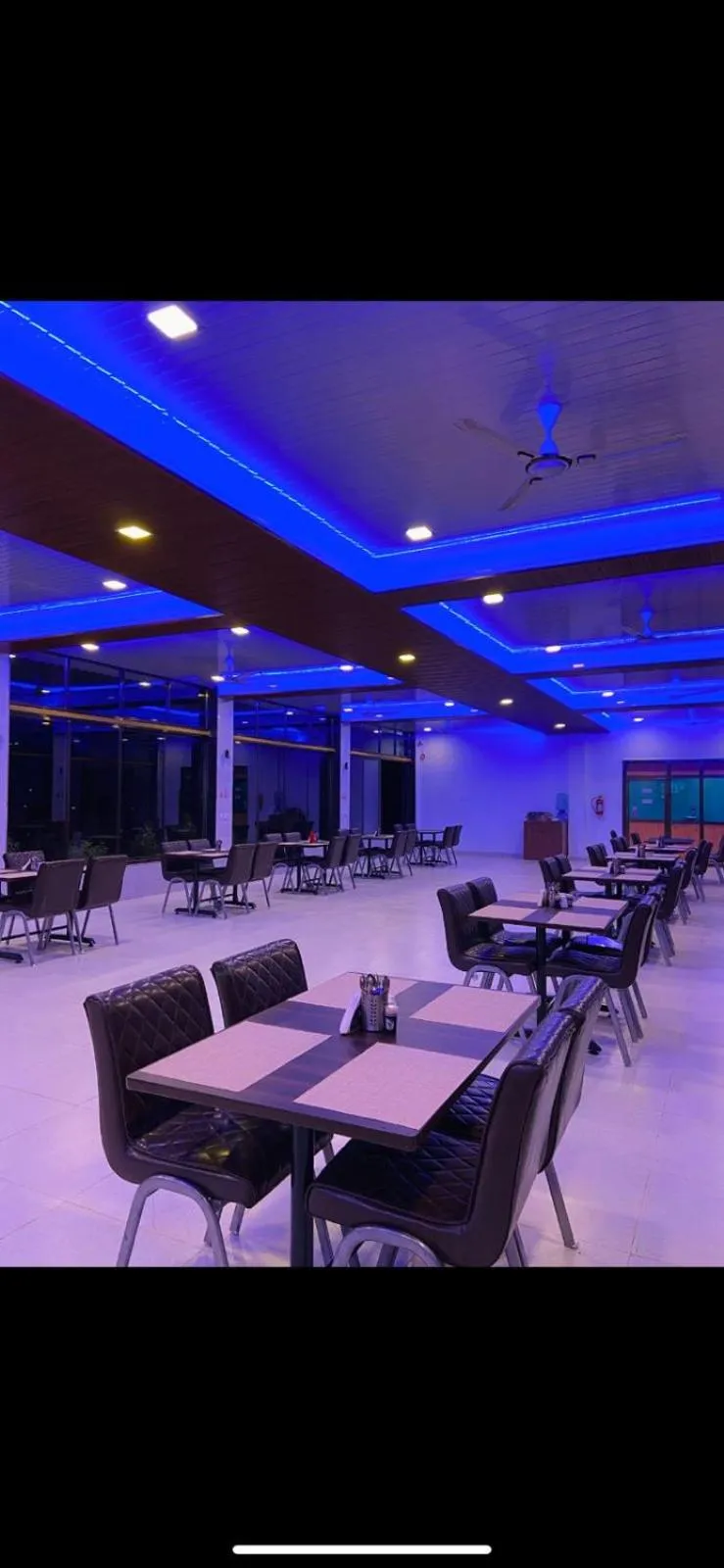 Restaurant/places to eat in Ashoka Lawns and Resort