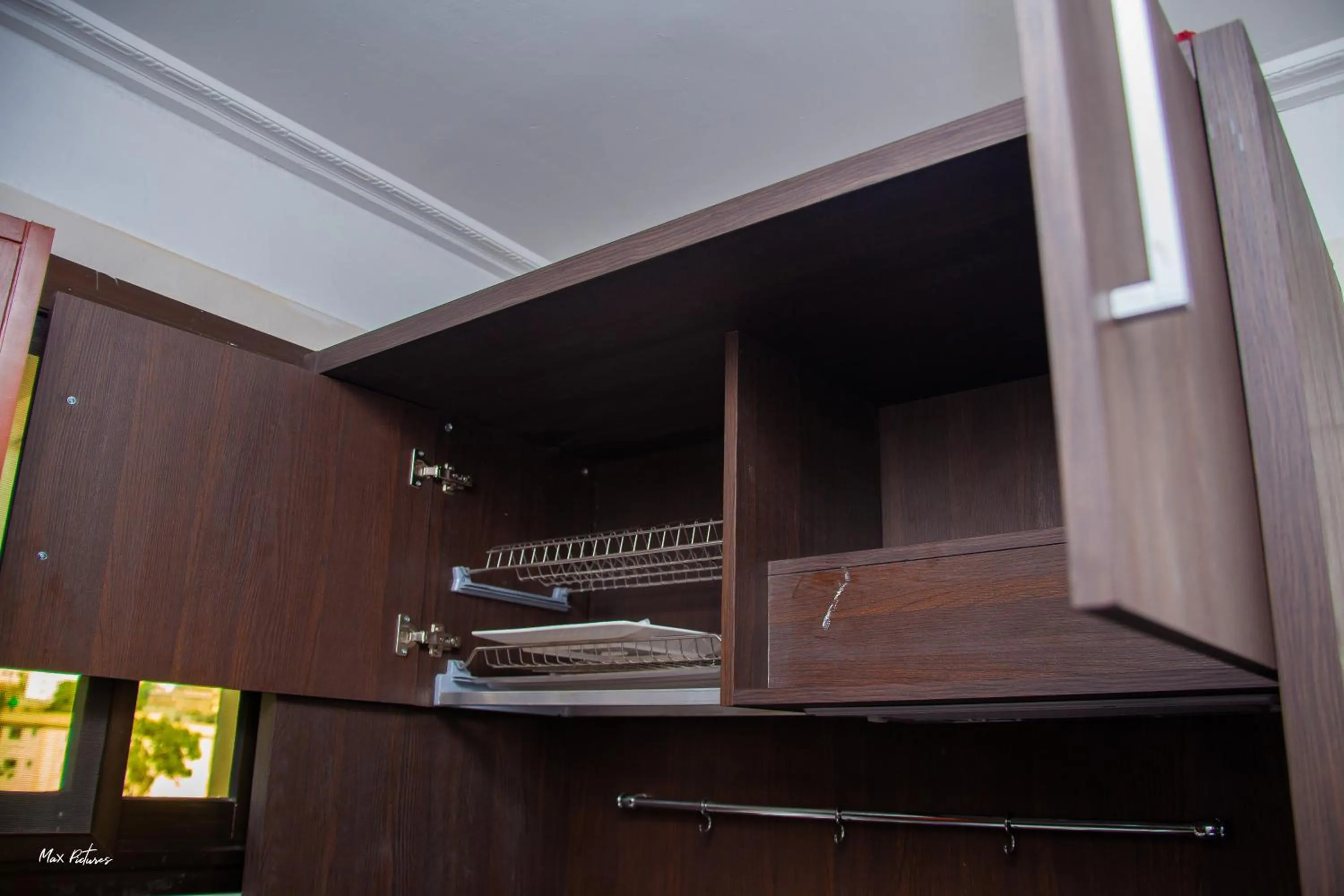 kitchen in New Heaven Hôtel