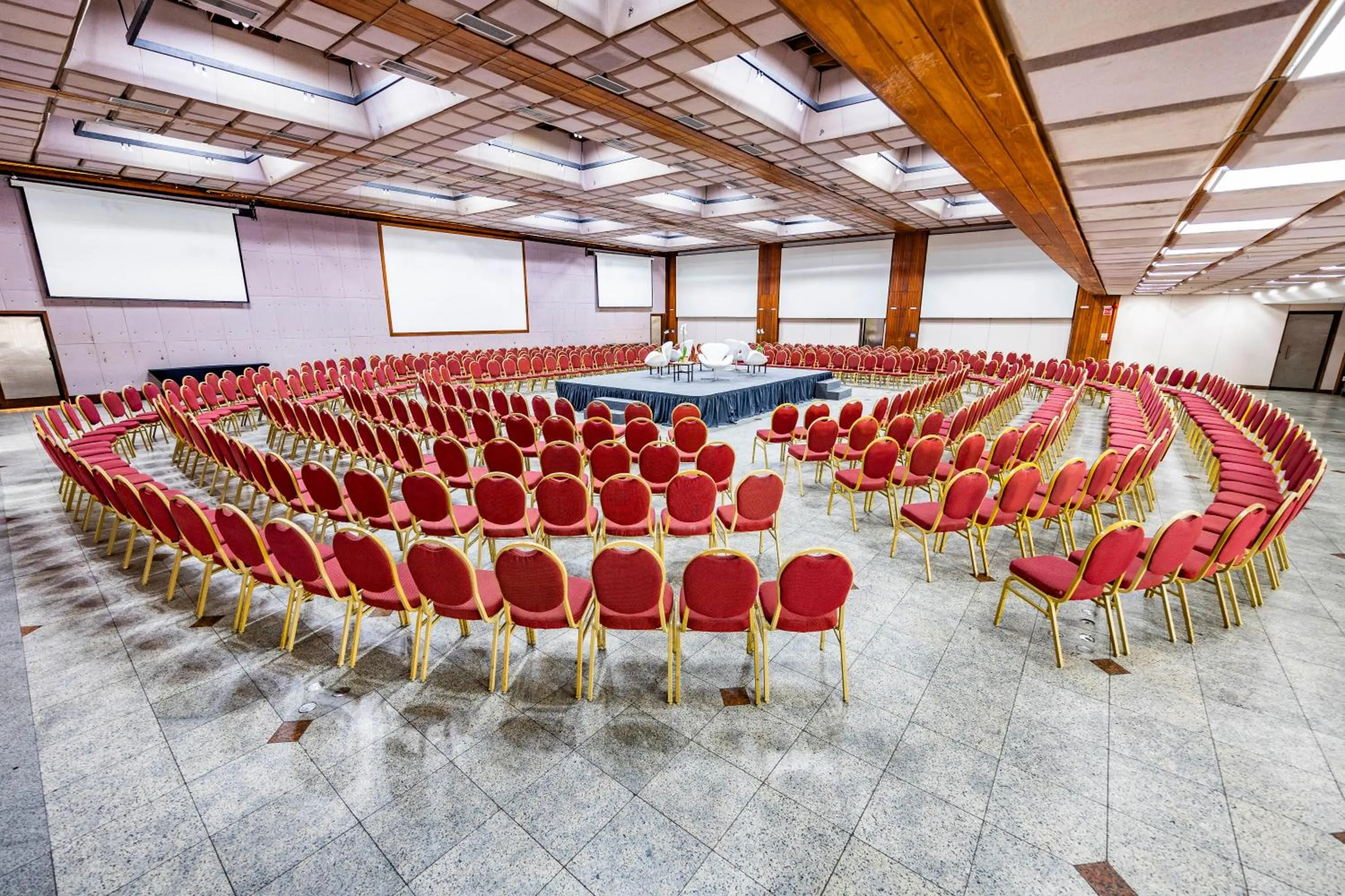 Banquet/Function facilities in Fiesta Bahia Hotel