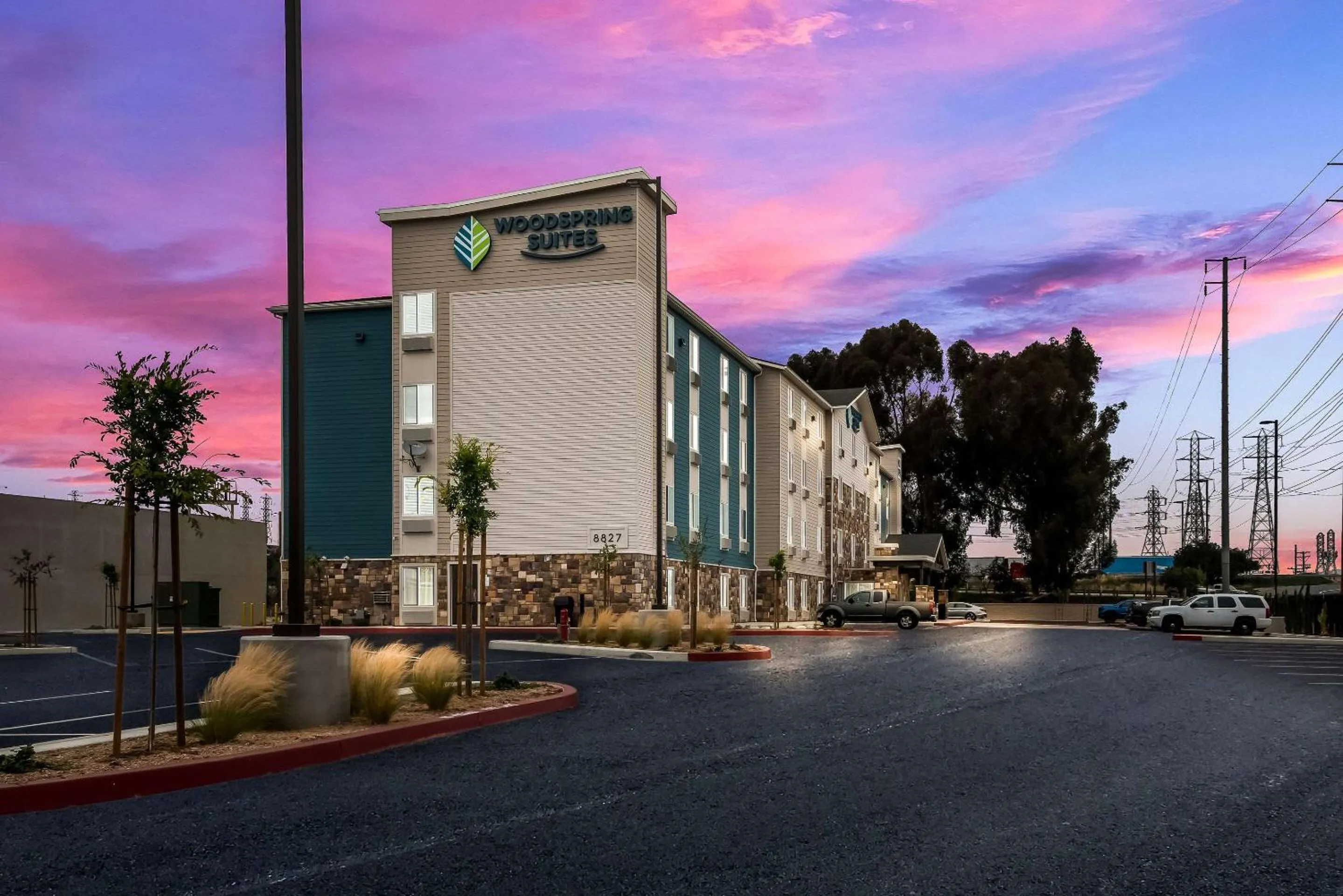 Property building in WoodSpring Suites Bellflower - Los Angeles