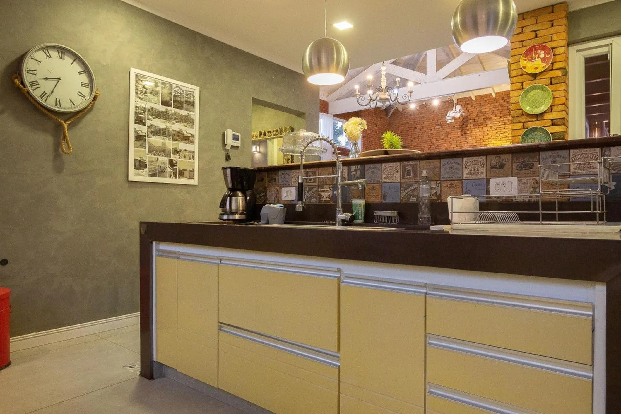 Food close-up in Búzios praia de Geribá, piscina e churrasqueira