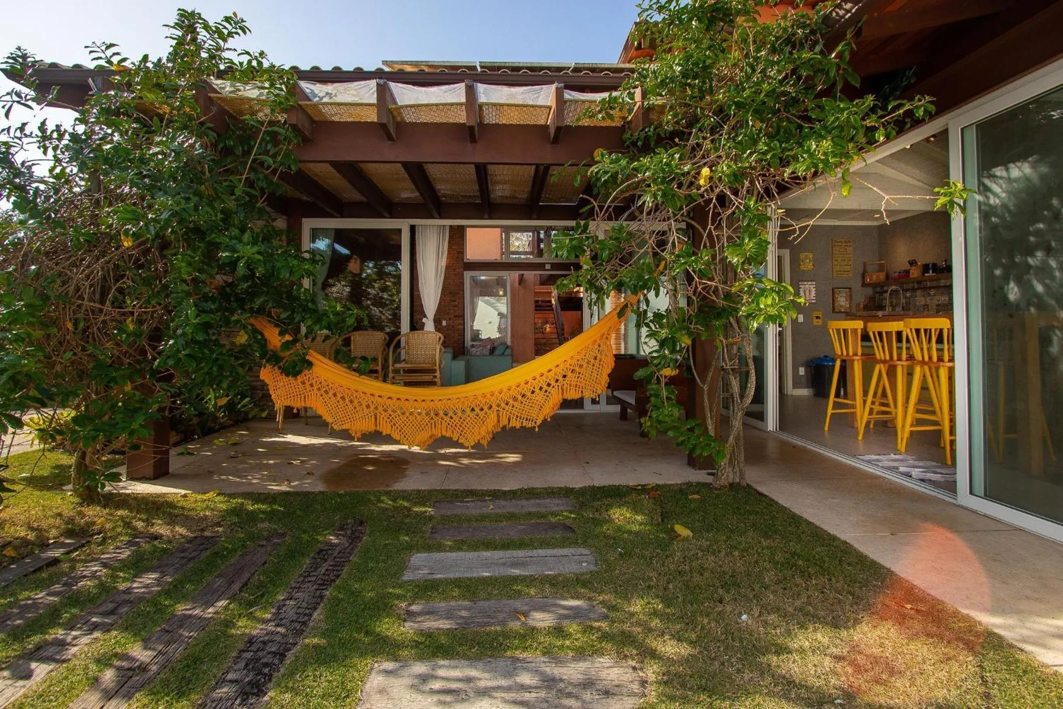 Balcony/Terrace in Búzios praia de Geribá, piscina e churrasqueira