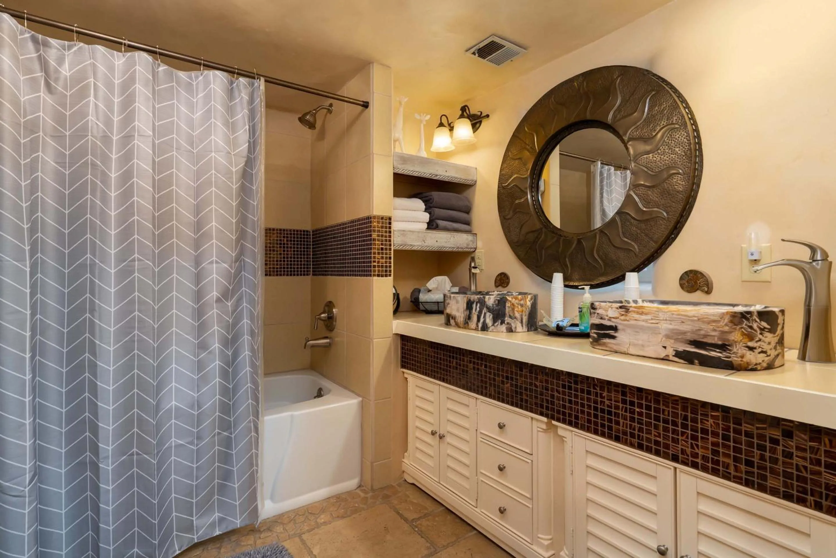 Property building in Turquoise Butterfly