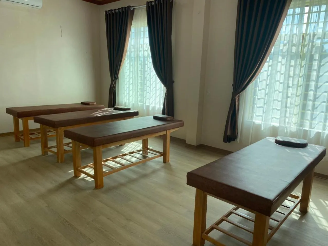 Sauna in PHÚ QUÝ HOTEL near ĐÔNG KINH MARKET