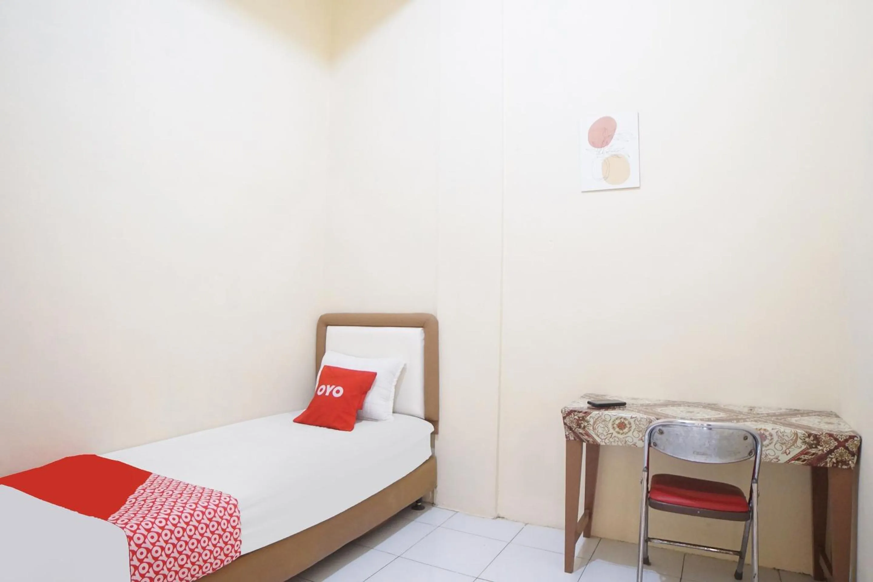Bedroom, Bed in Hotel O Kost Ketapang Syariah