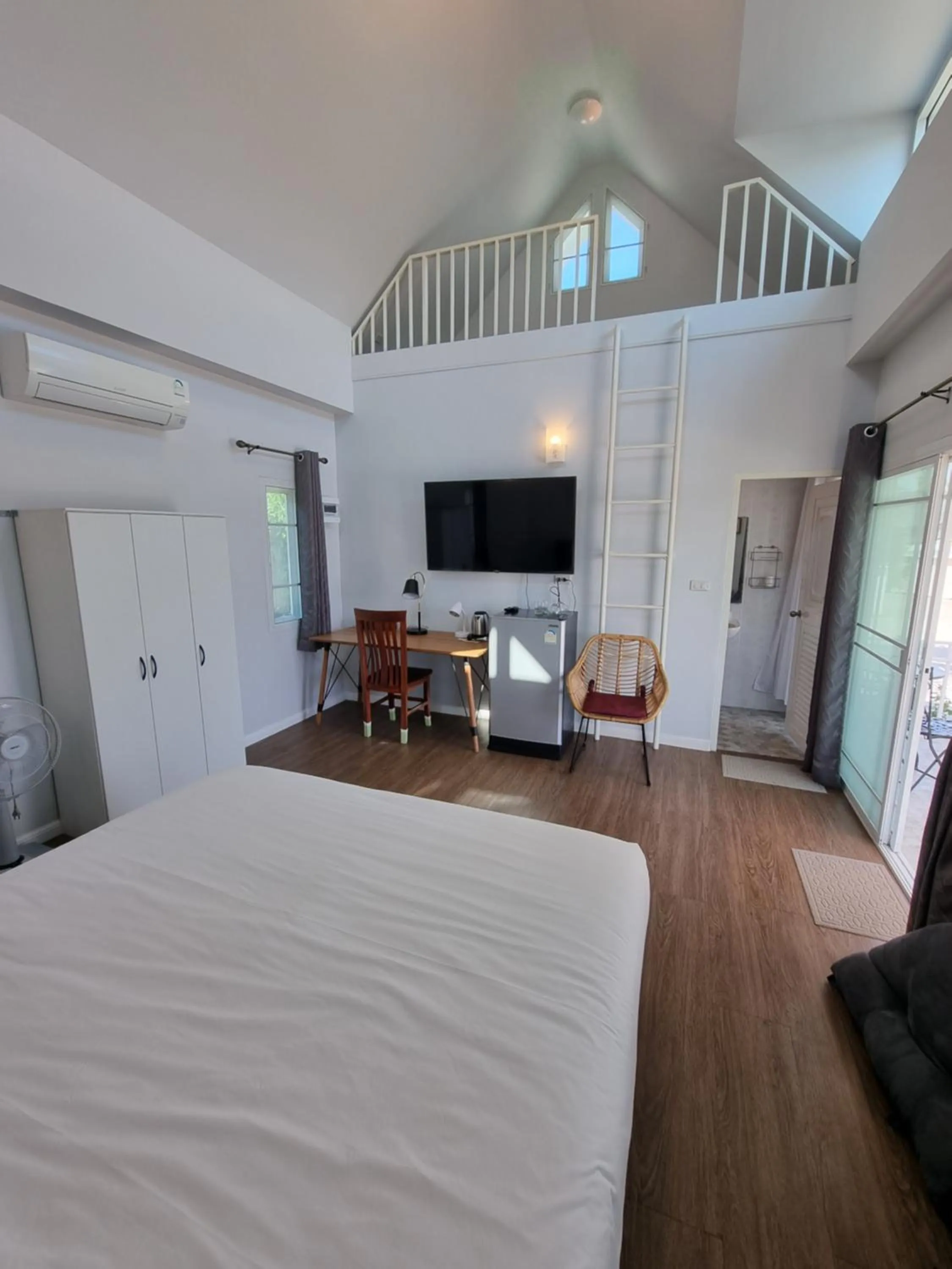 Bed in MonMin Farmstay