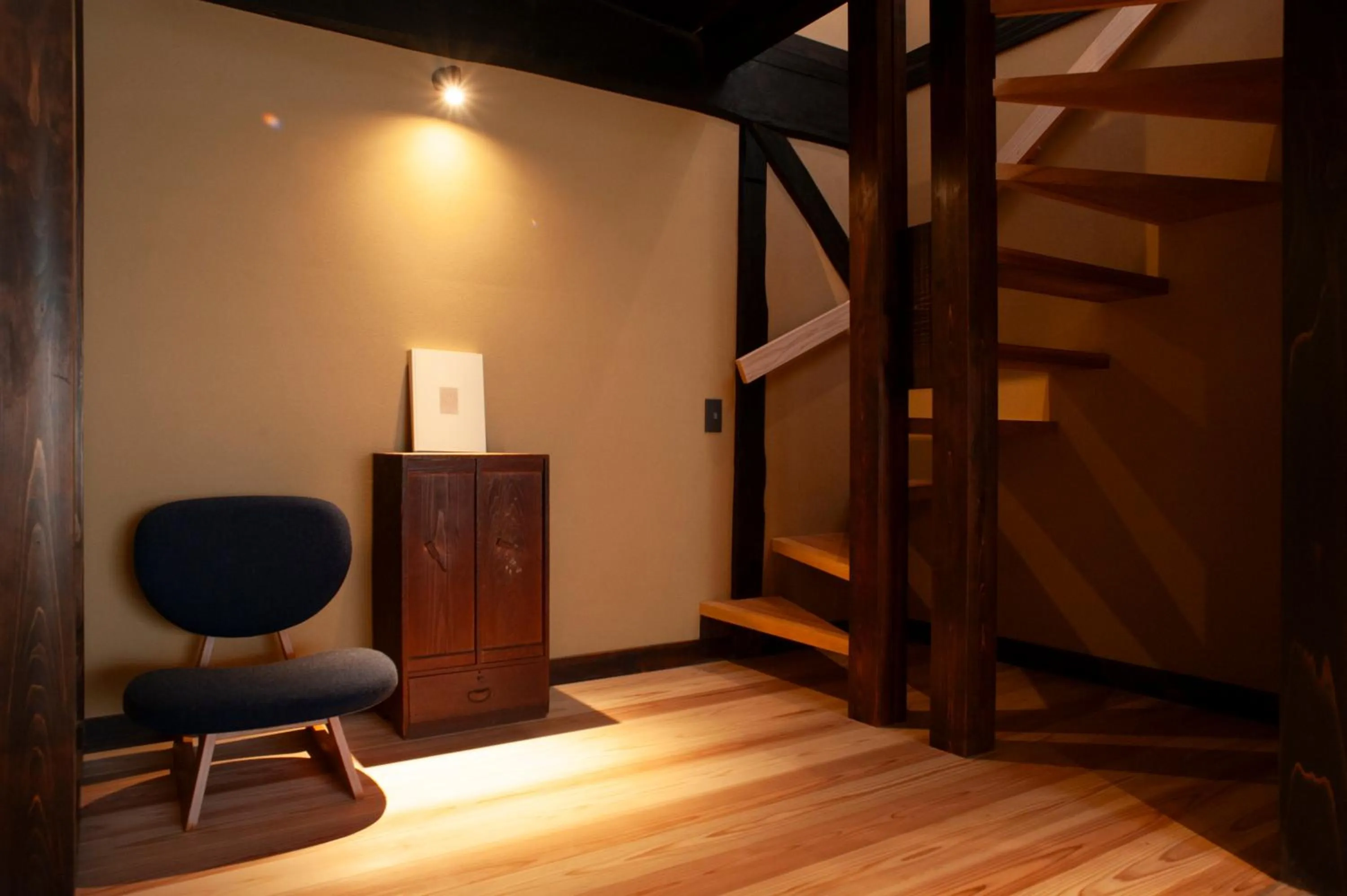 Photo of the whole room in RITA Izumo Hirata