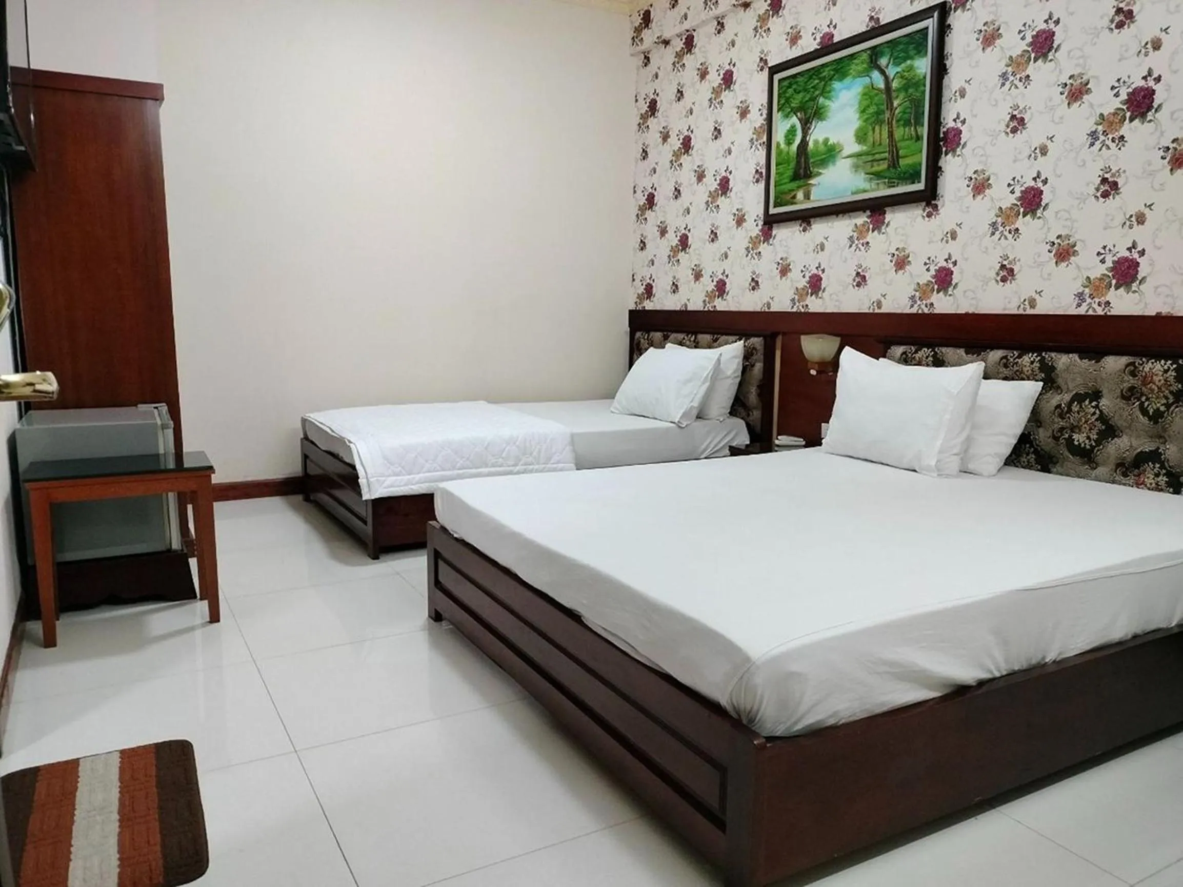 Photo of the whole room in Tam Tin Hotel