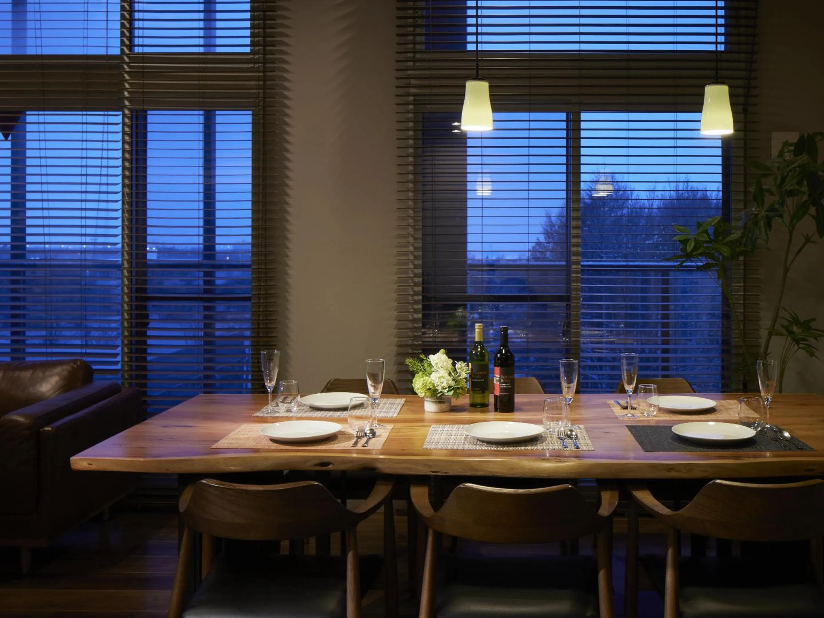 Dining area in Minn Chitose