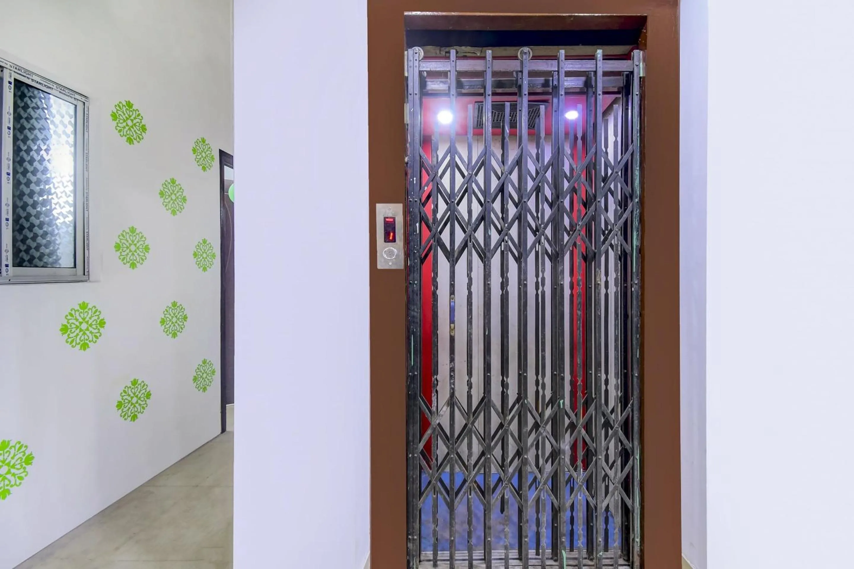 Bathroom in Hotel O ALISHA LODGE