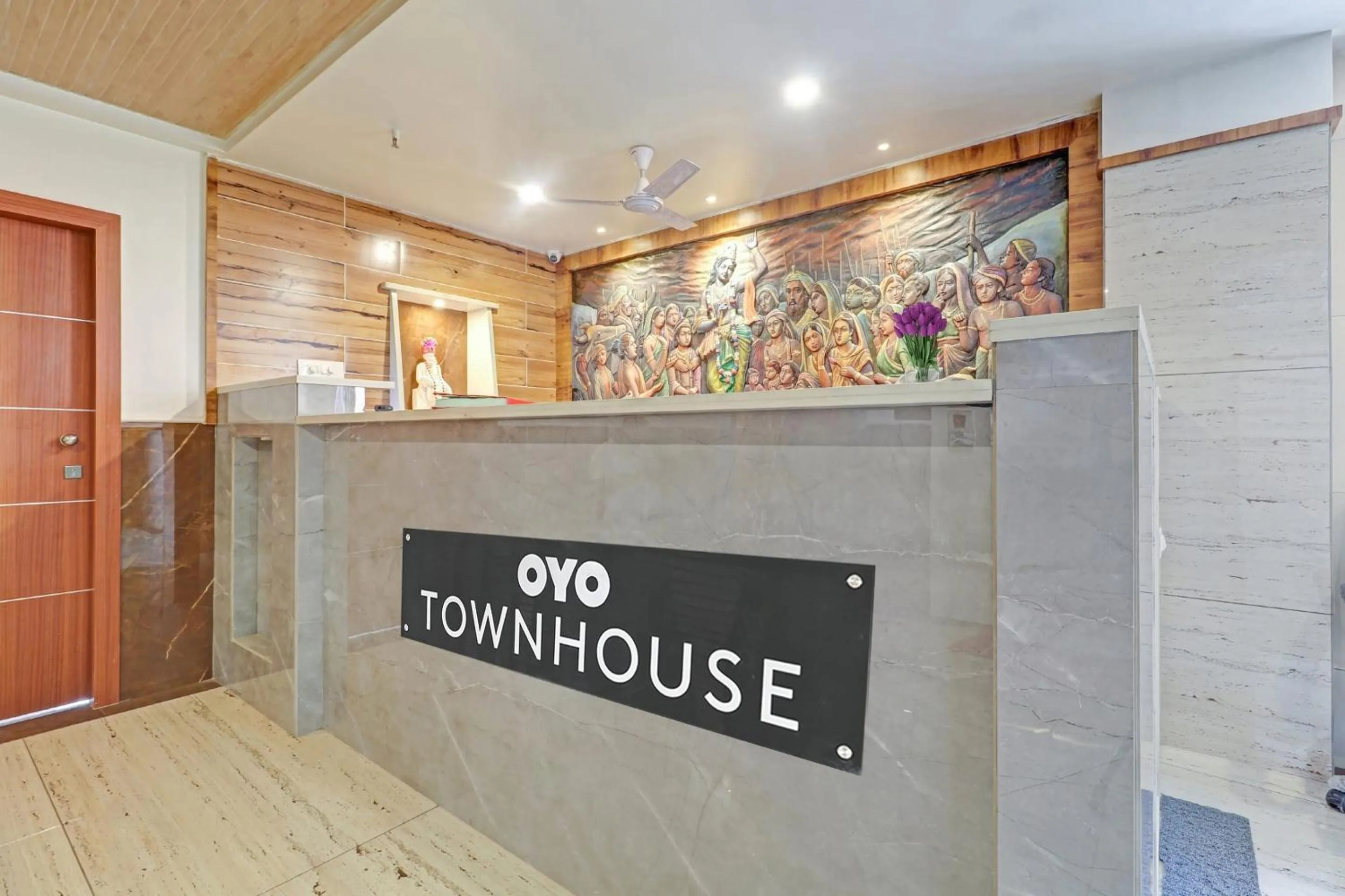 Lobby or reception in Townhouse Vandana Residency