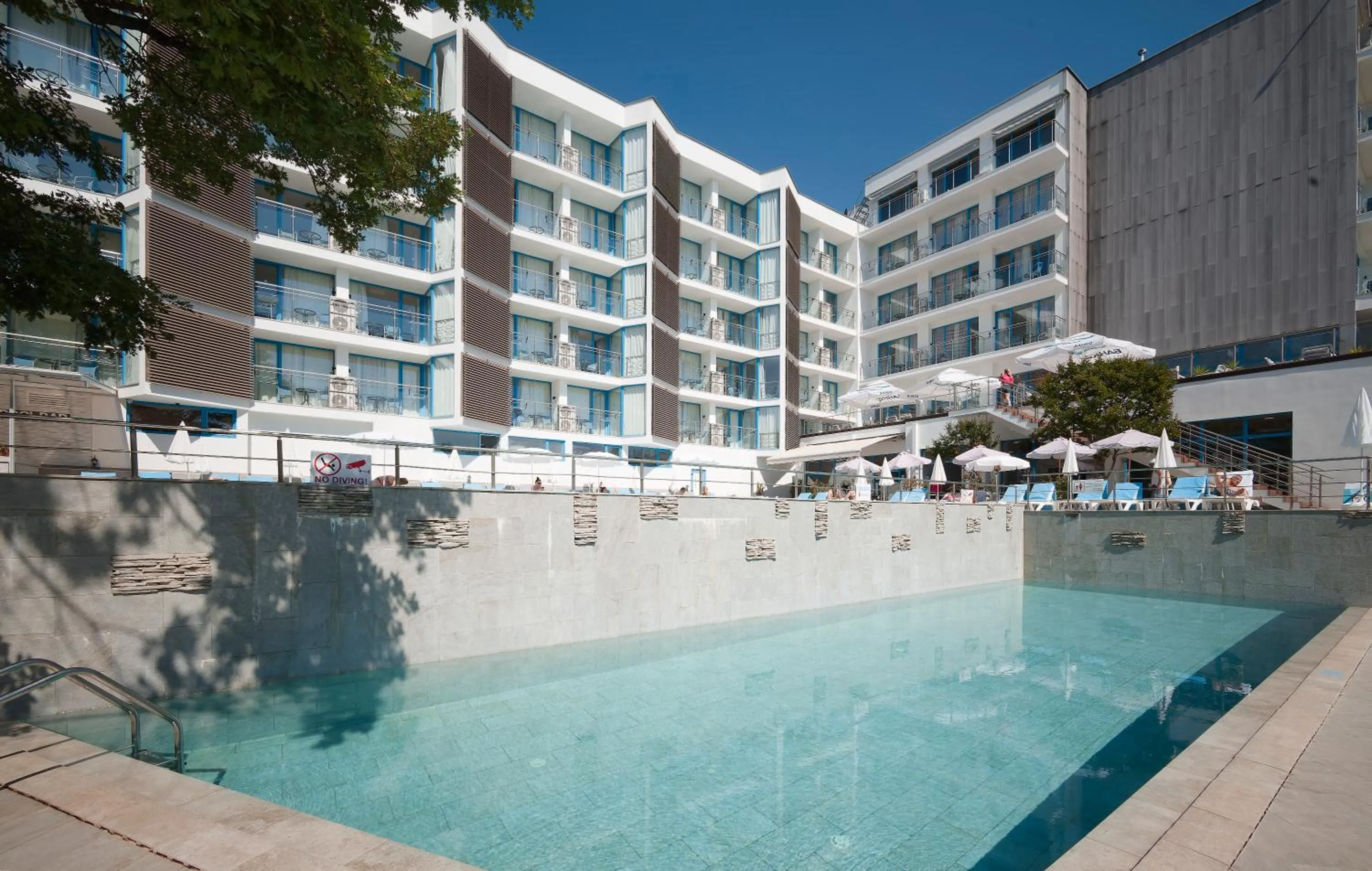 Pool view in Hotel Slavey - All Inclusive
