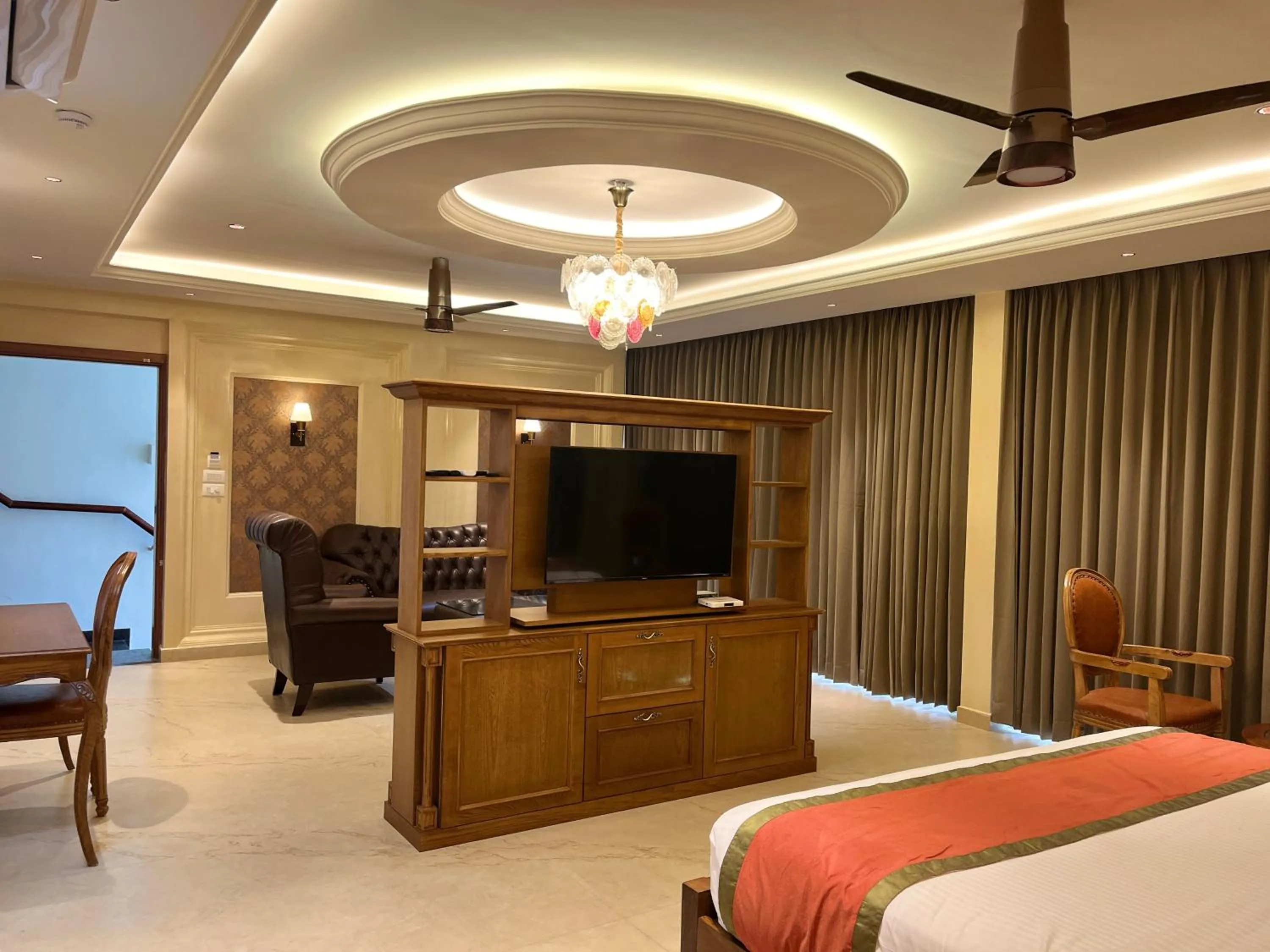 Bedroom, Bed in British County Resorts