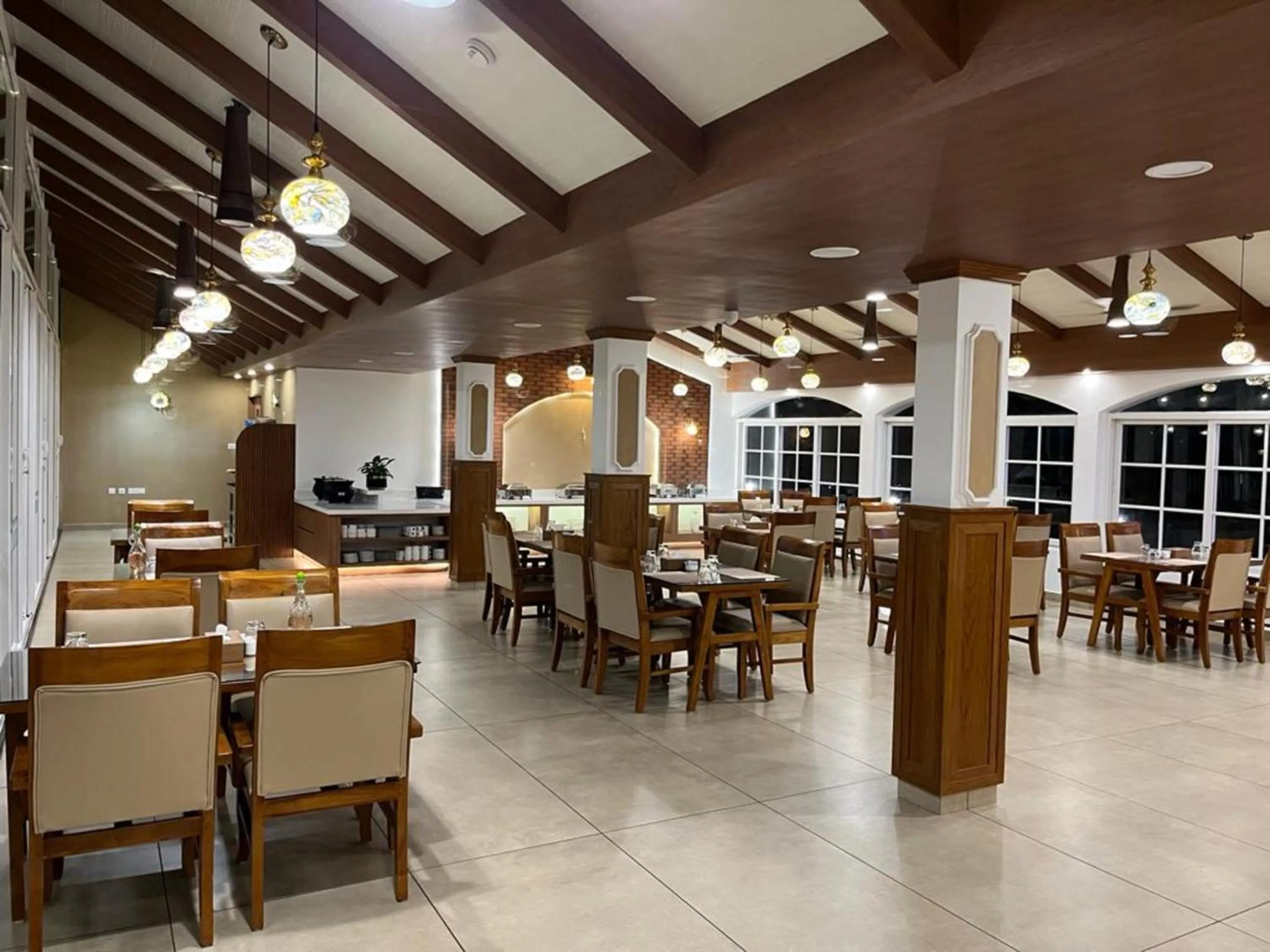 Restaurant/places to eat in British County Resorts