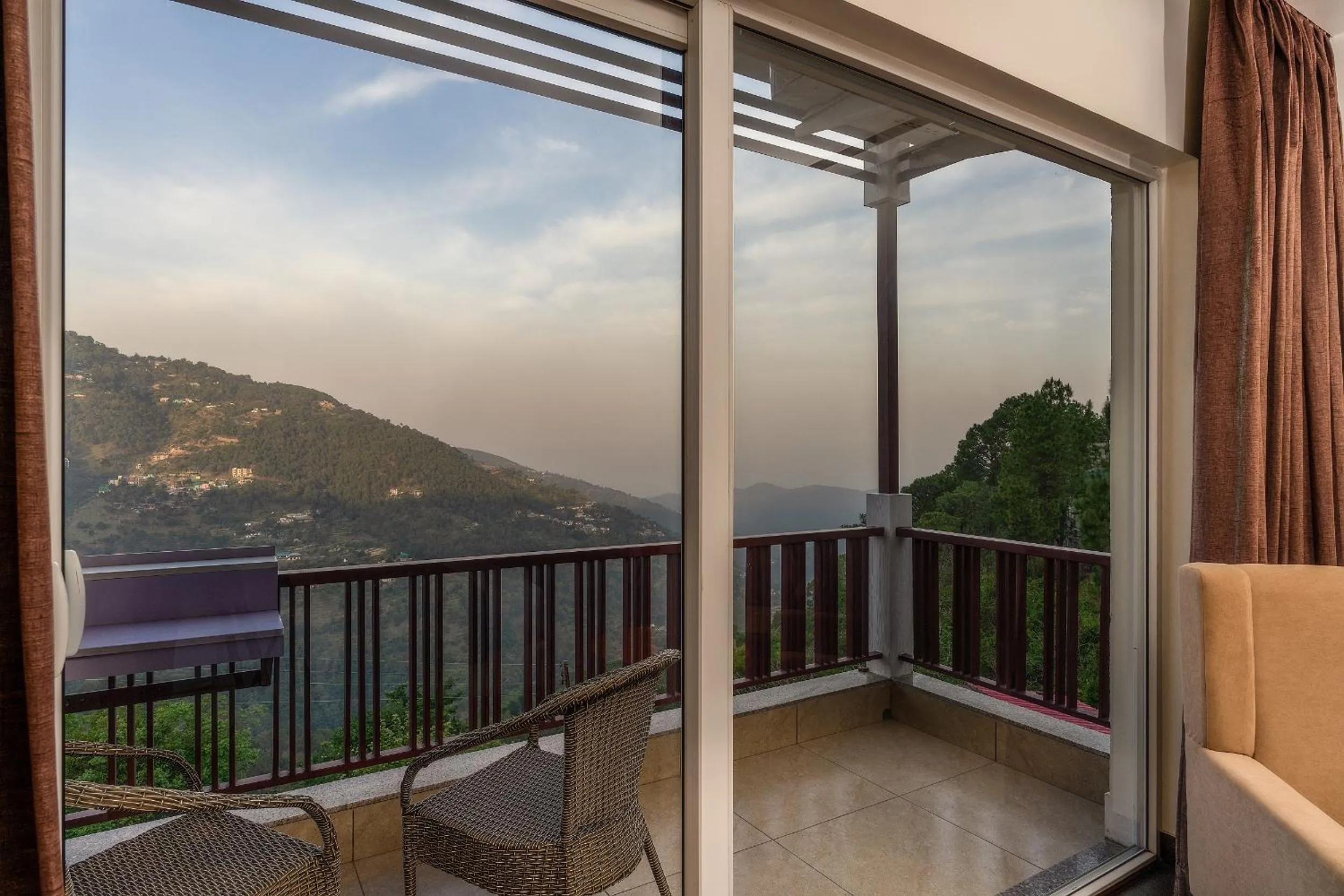 Mountain view in Hotel The Chabal