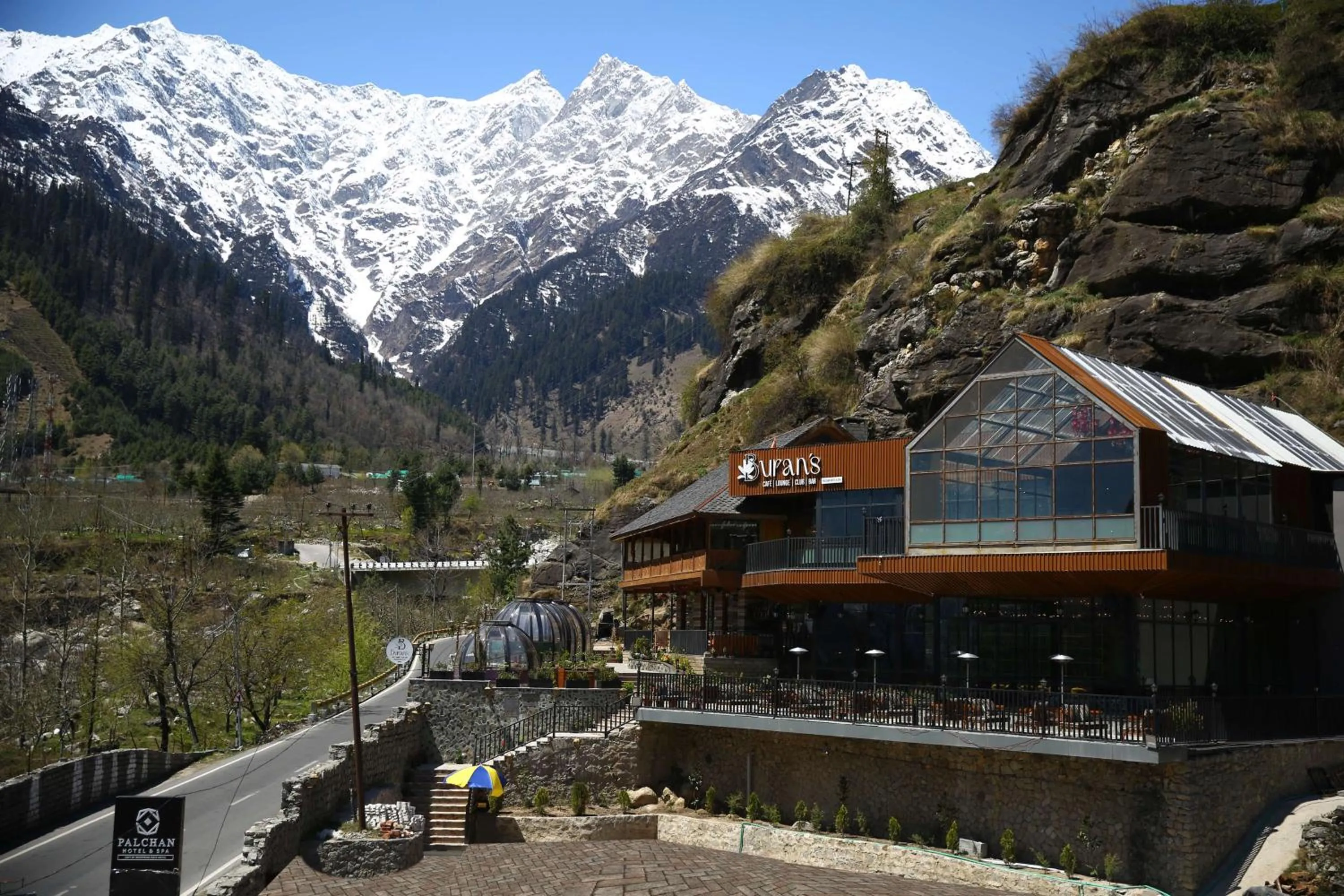 Lounge or bar in Palchan Hotel & Spa - A member of Radisson Individuals Retreats