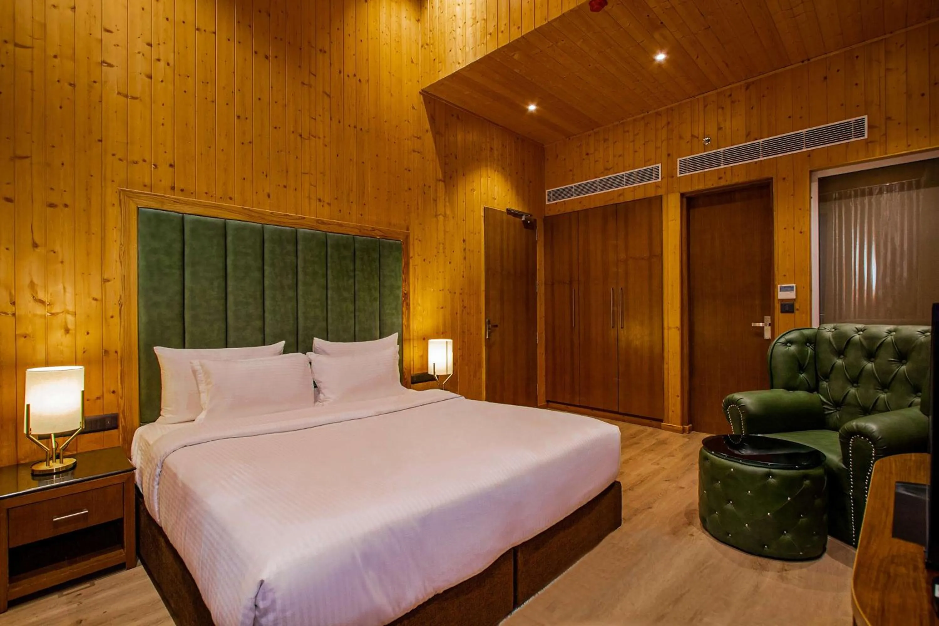 Bedroom, Bed in Palchan Hotel & Spa - A member of Radisson Individuals Retreats
