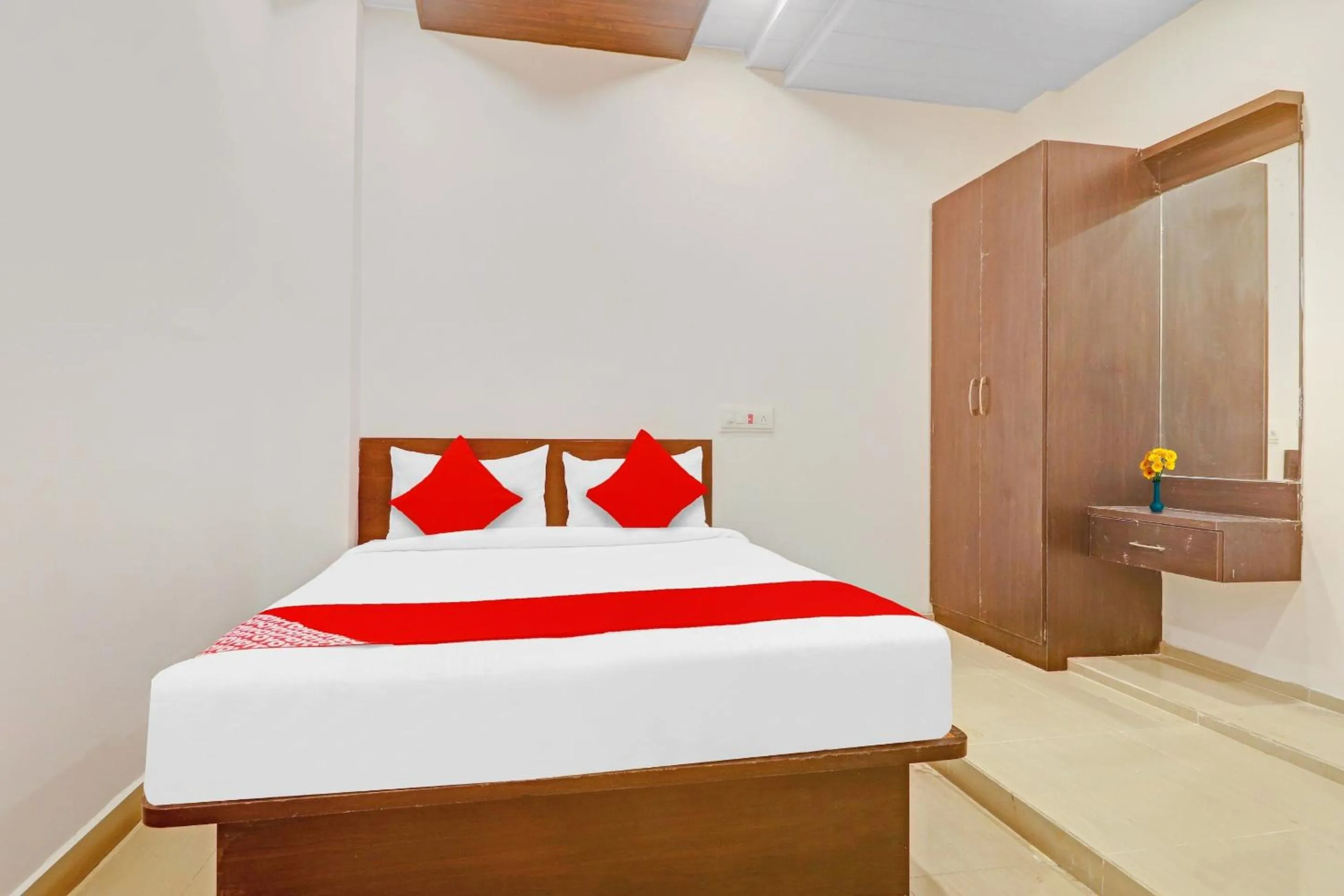 Facade/entrance, Bed in Hotel O R Square Near LB Nagar Metro Station