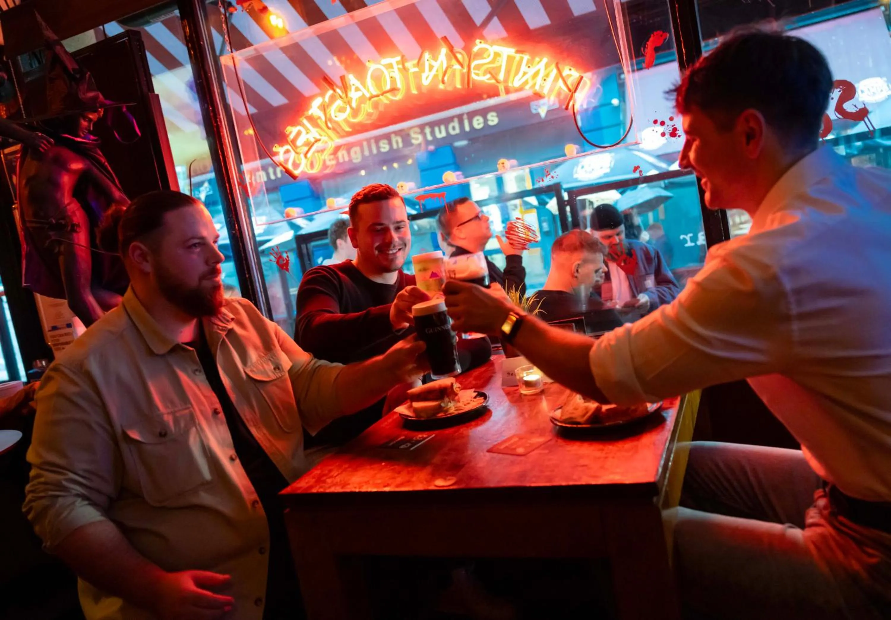 REZz Temple Bar, Dublin