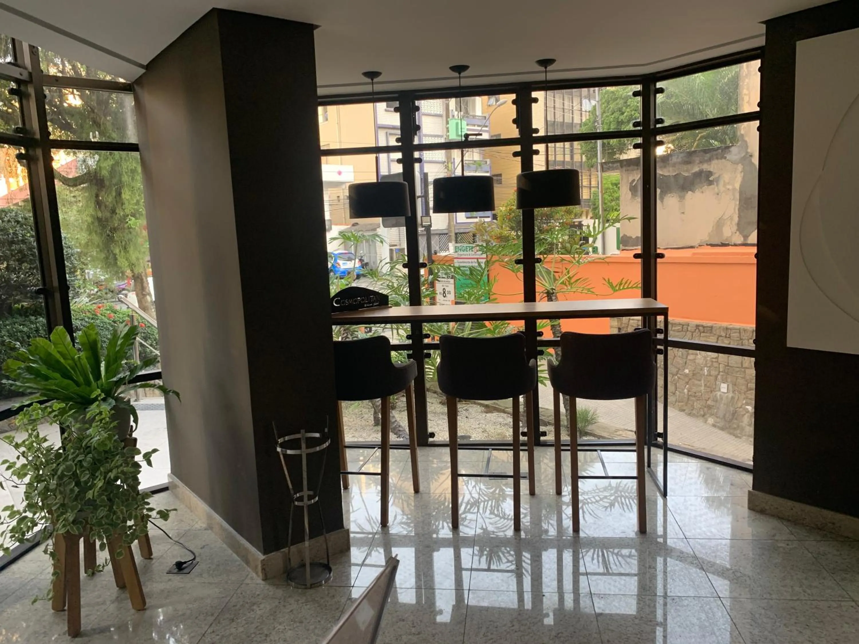 Lobby or reception in Cosmopolitan Praia Flat