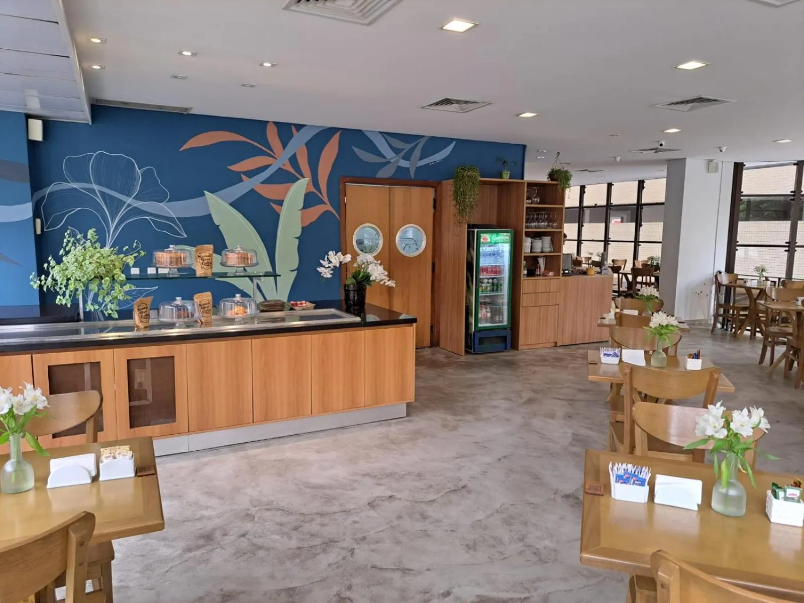 Food in Cosmopolitan Praia Flat