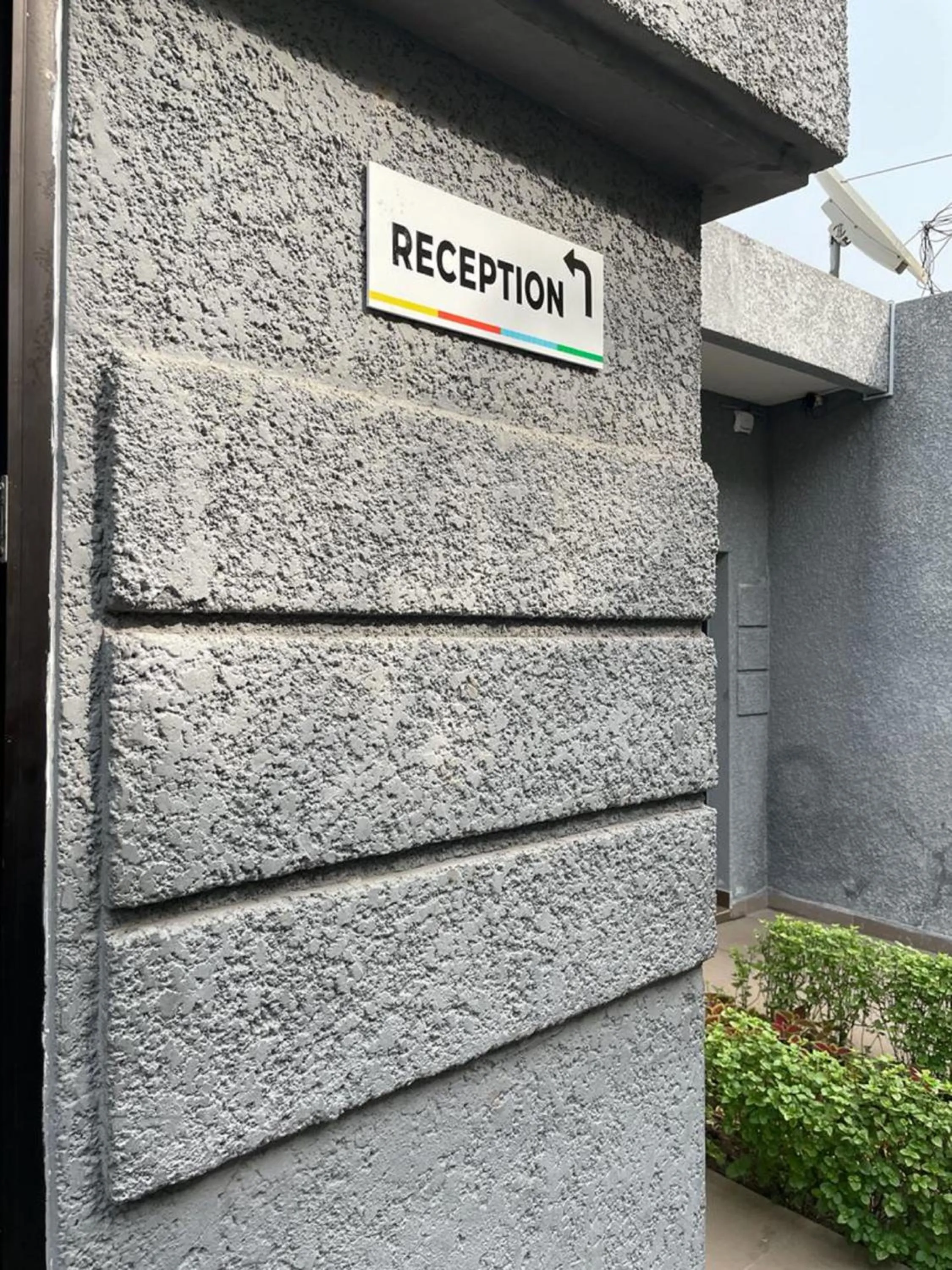 Lobby or reception in Hôtel Guest House Quatre Saisons