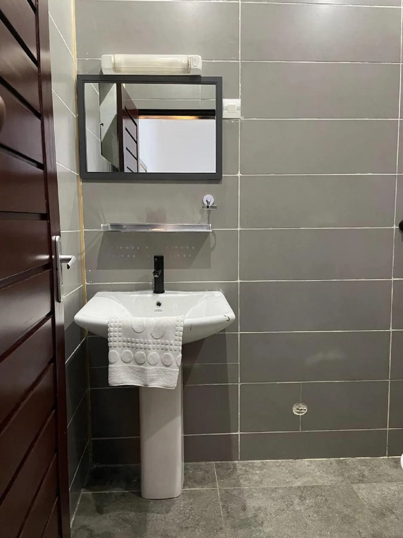 Breakfast in Hôtel Guest House Quatre Saisons