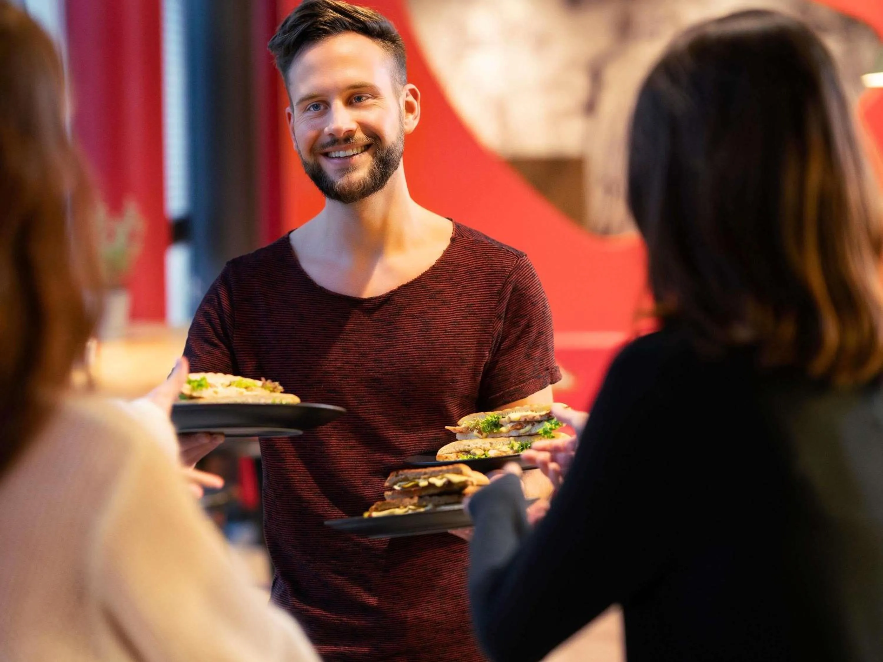 Restaurant/places to eat in ibis Sorocaba