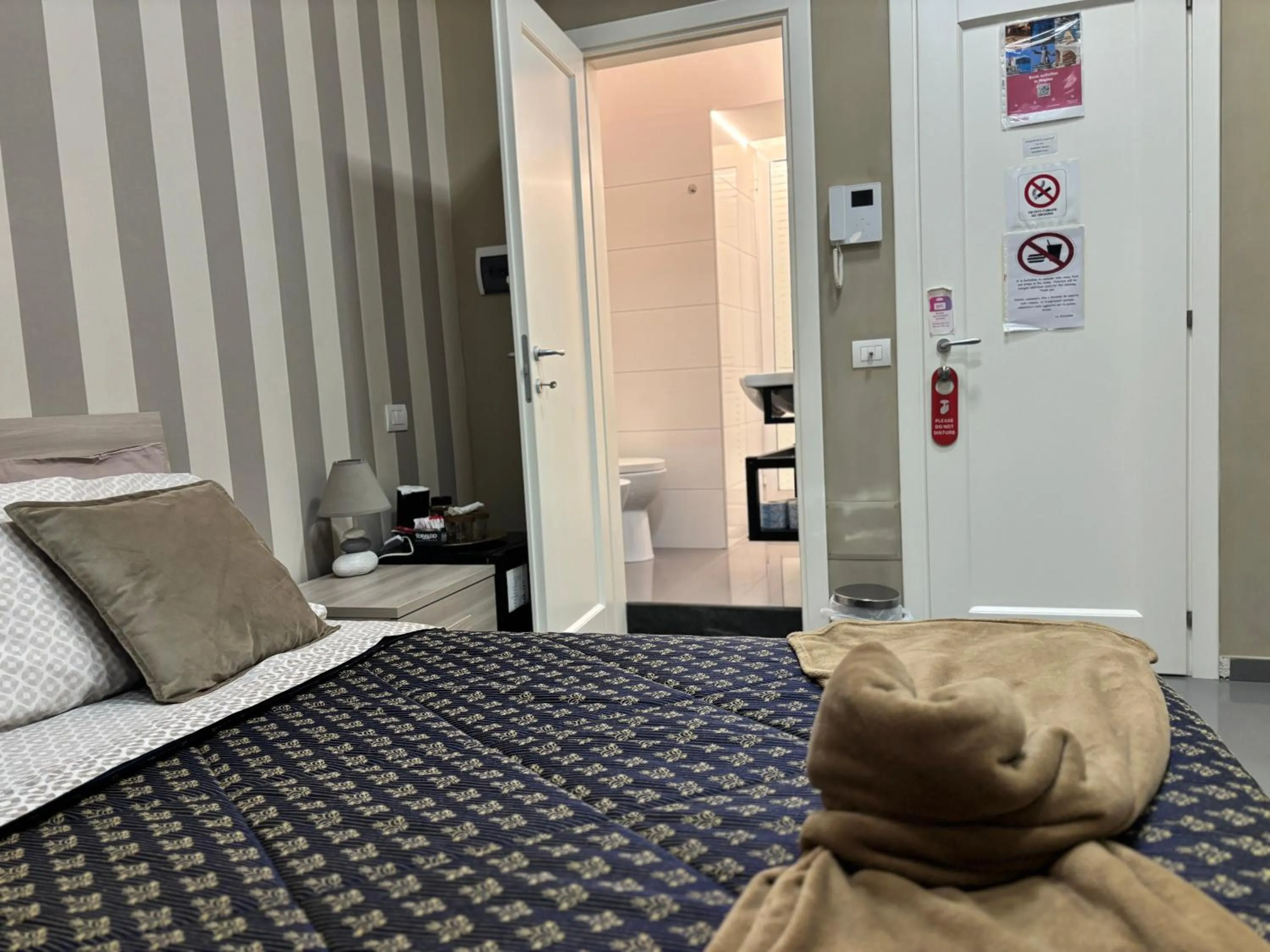 Bathroom, Bed in B & B VICO GRANDE