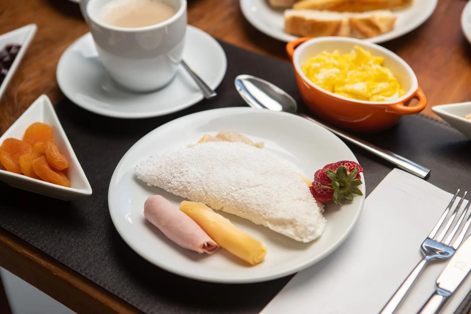 Breakfast in Altitude Lodge Hotel