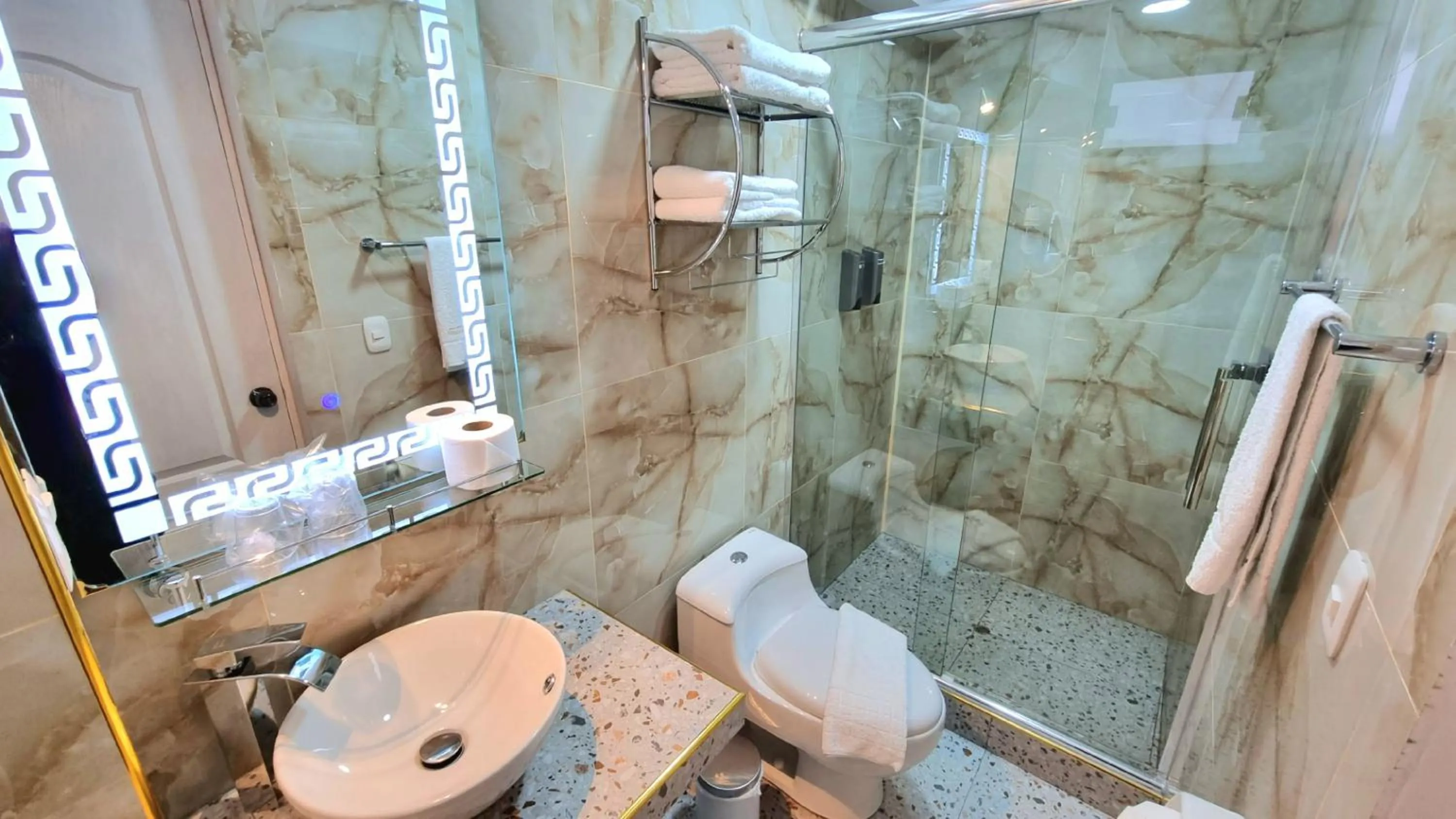 Hotel-Apartment INKASABIOS