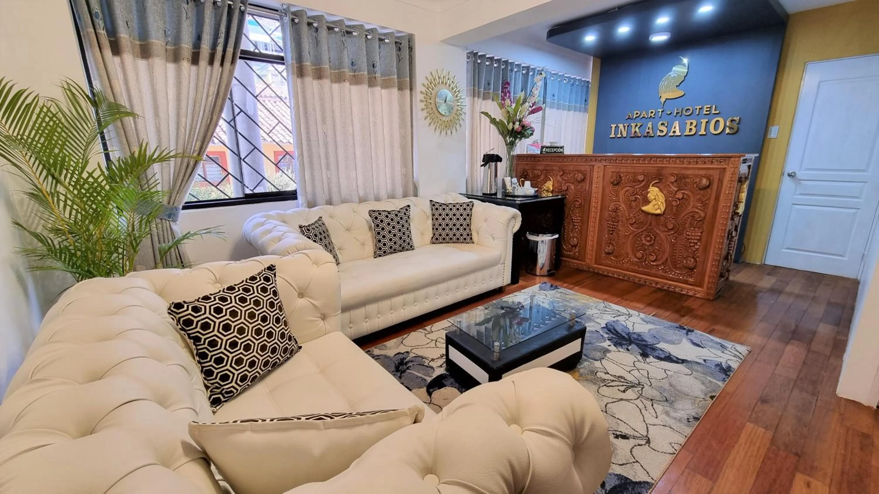 Hotel-Apartment INKASABIOS