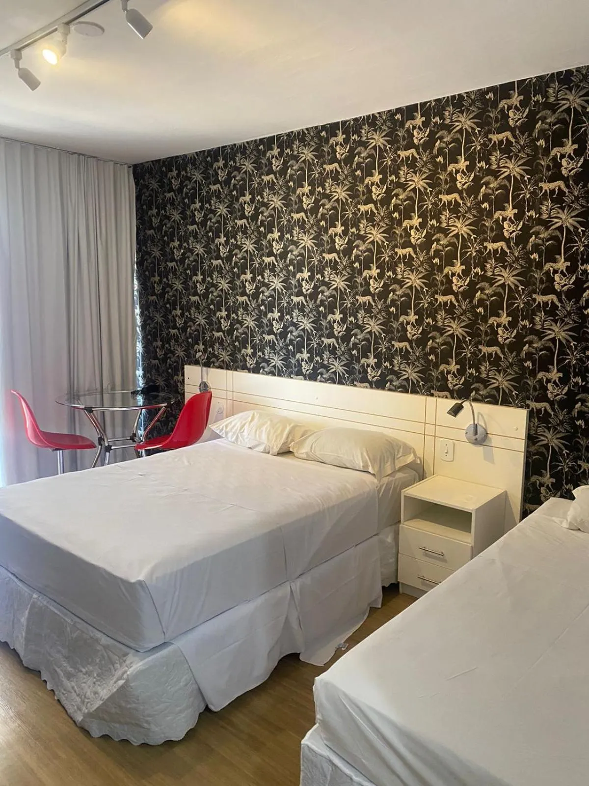 Bed in Garvey Park Hotel