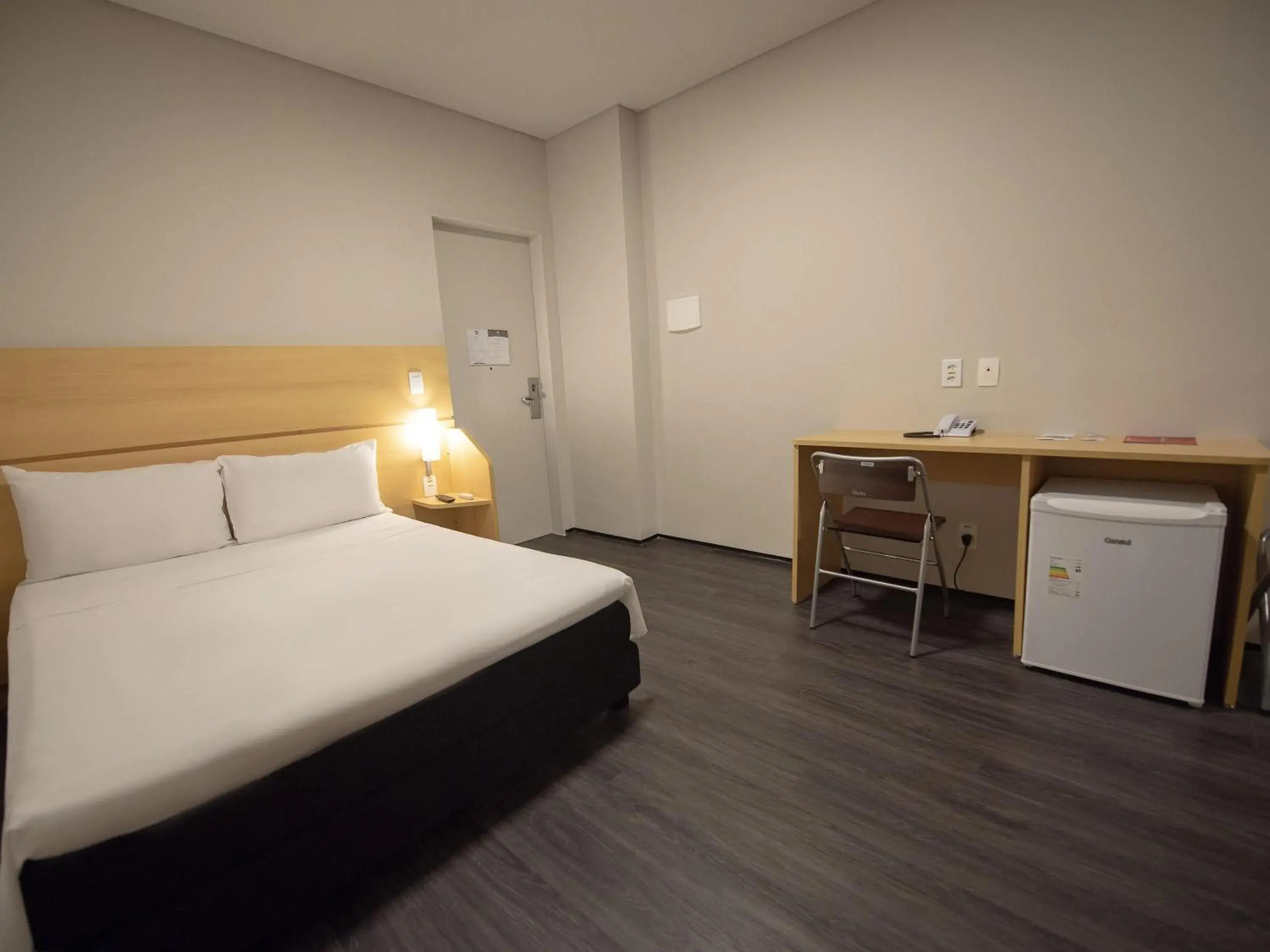 Queen Room - single occupancy - Disability Access in ibis Fortaleza Praia de Iracema Queen Room - single occupancy - Disability Access in ibis Fortaleza Praia de Iracema