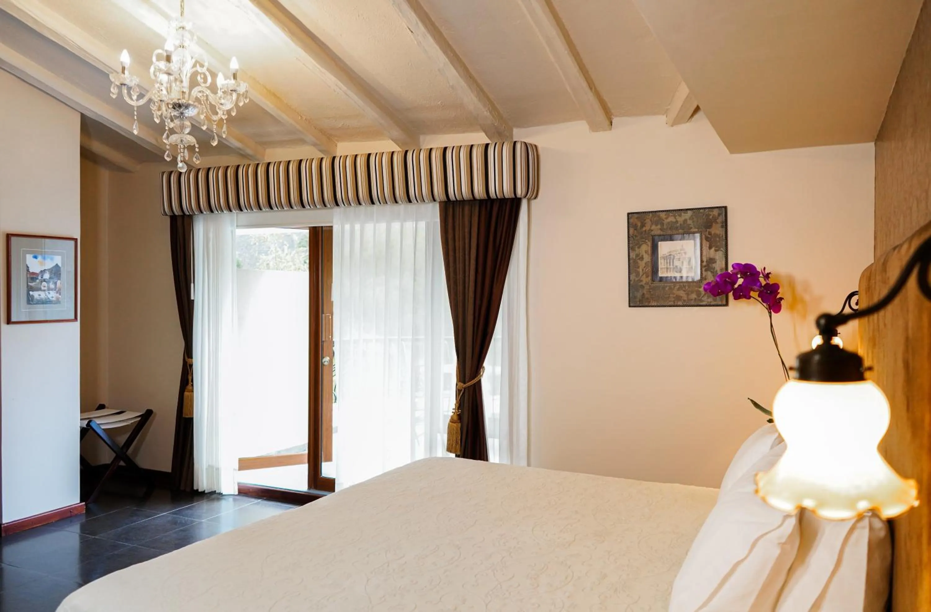 Bed in Uzhupud Garden Hotel & Lodge